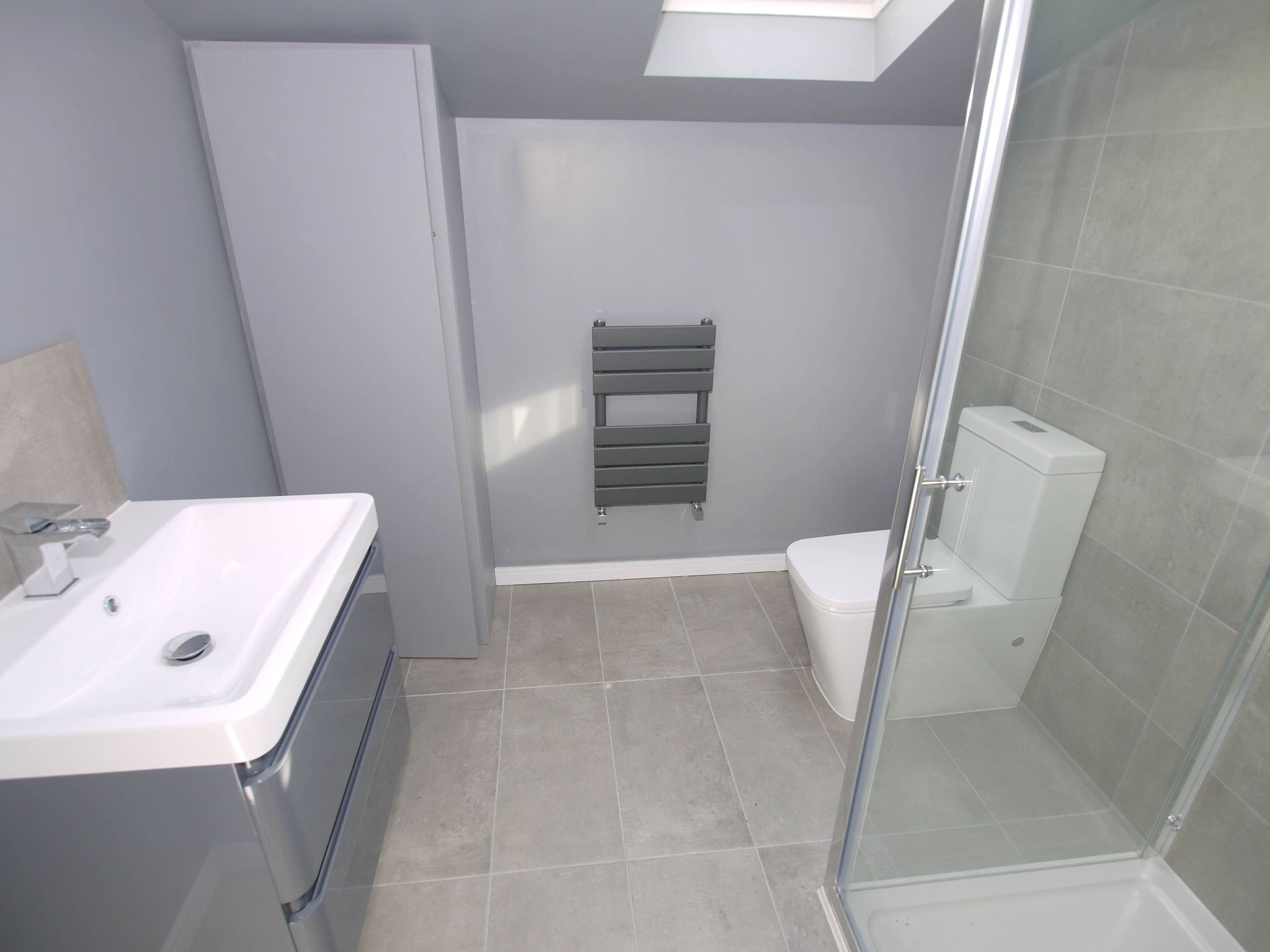 6 bedroom detached house Sold in Sevenoaks - Photograph 12