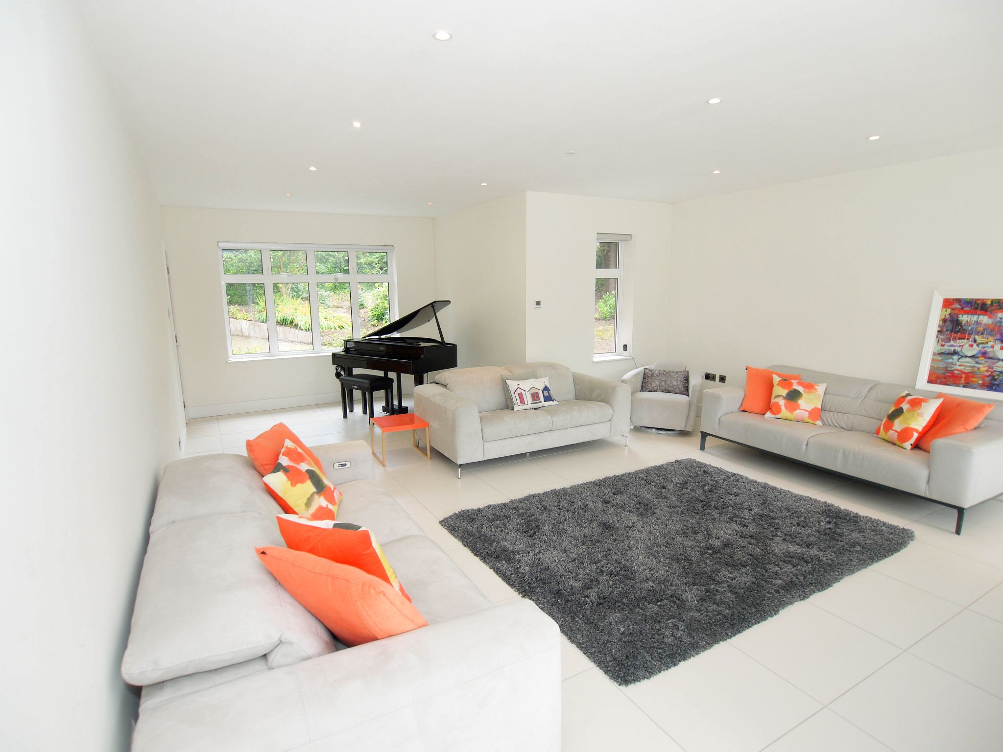 6 bedroom detached house Sold in Sevenoaks - Photograph 5