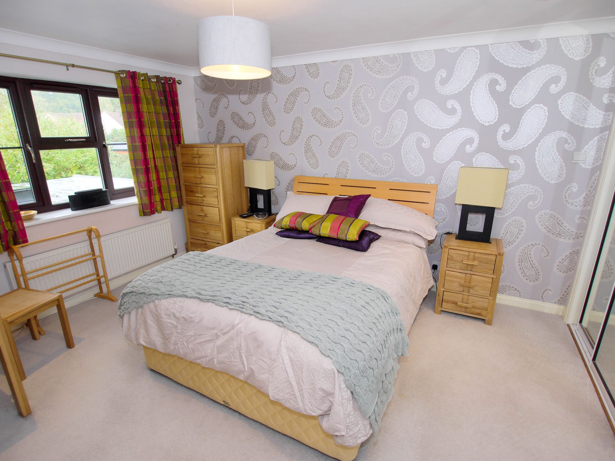 6 bedroom detached house Sold in Near Tonbridge - Photograph 8
