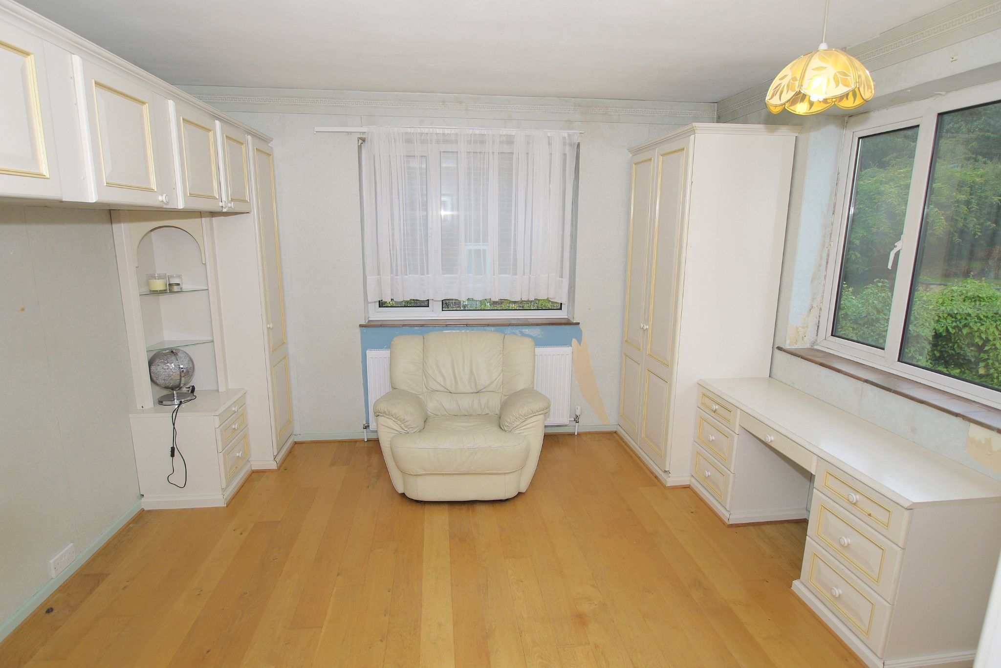4 bedroom detached house Sold in Sevenoaks - Photograph 9
