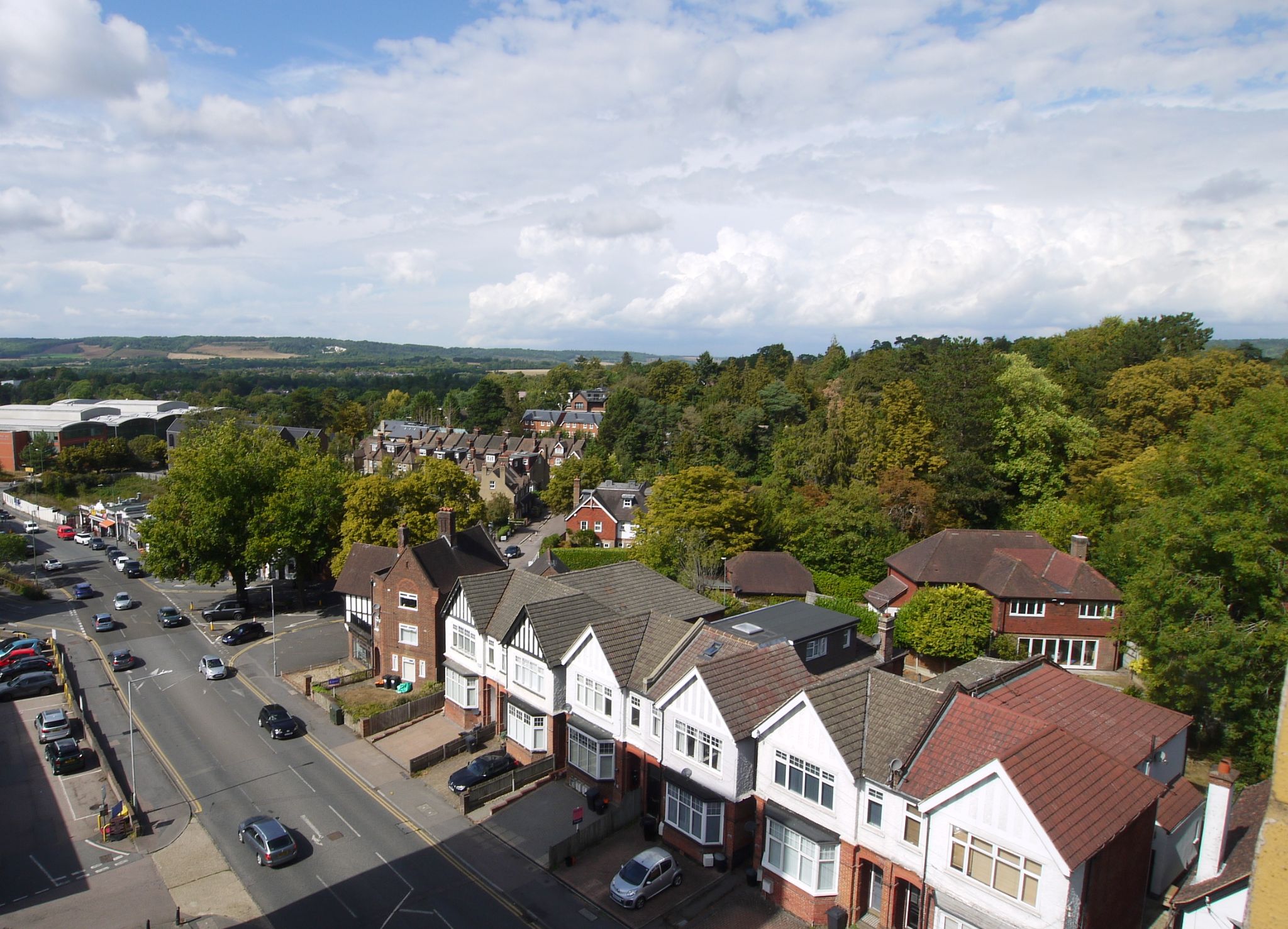 2 bedroom apartment For Sale in Sevenoaks - Property photograph