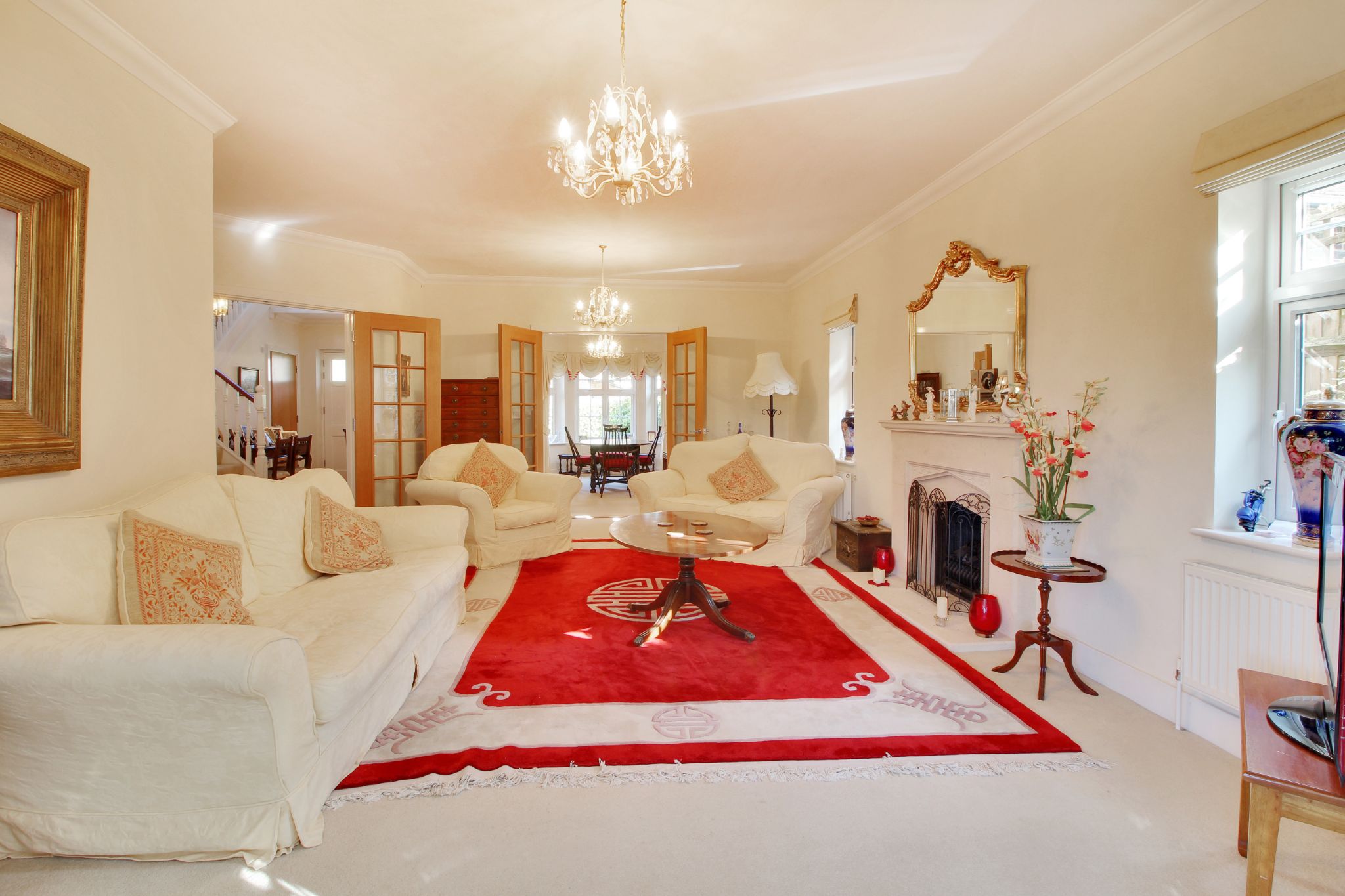 5 bedroom detached house Sold in Sevenoaks - Photograph 3