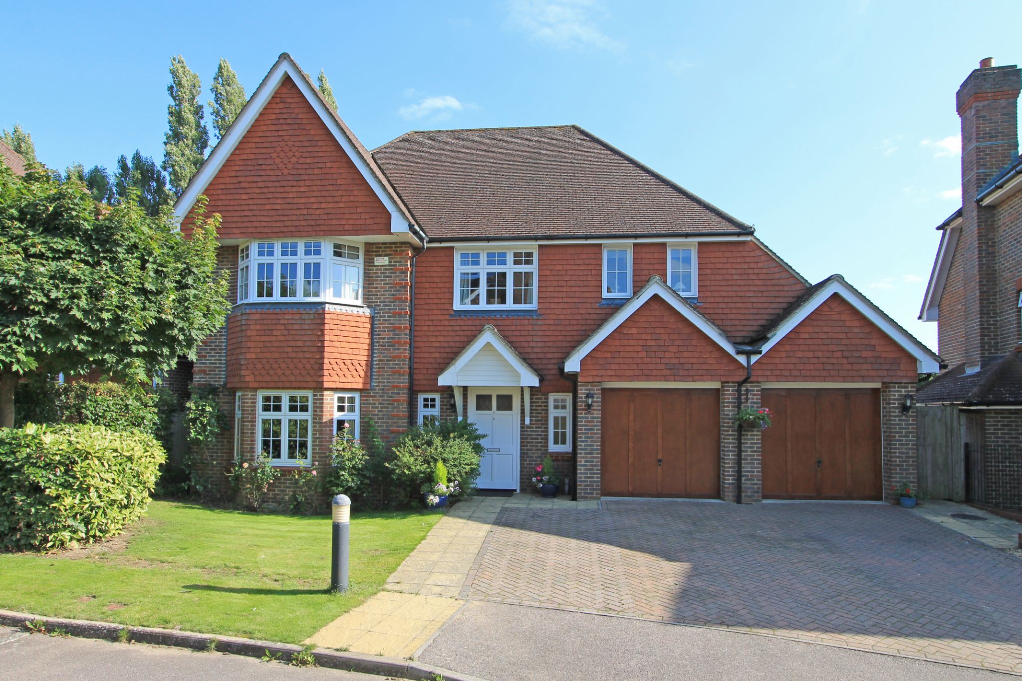 5 bedroom detached house Sold in Sevenoaks - Photograph 1