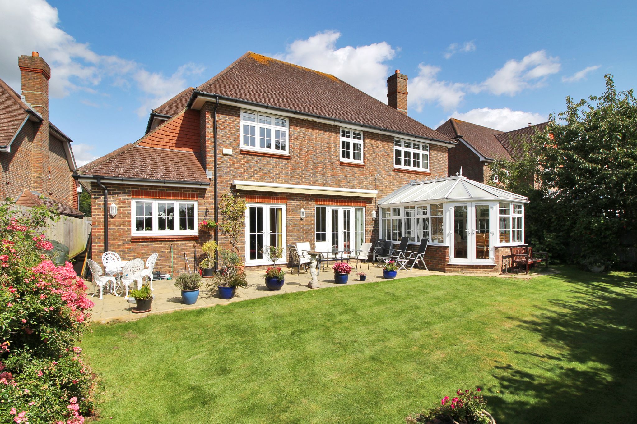 5 bedroom detached house Sold in Sevenoaks - Photograph 11