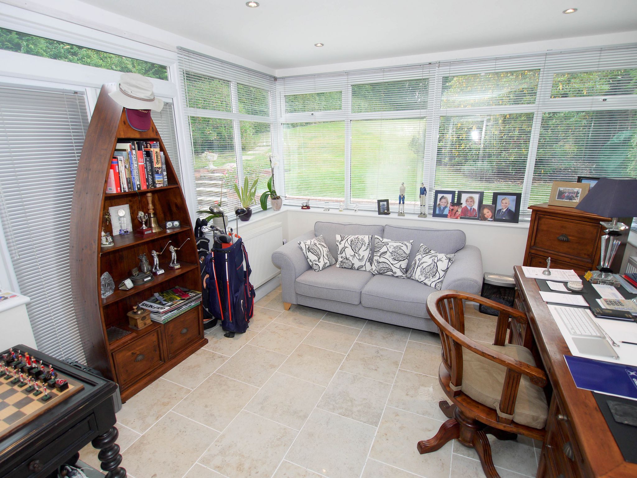 3 bedroom detached house Sold in Sevenoaks - Photograph 8