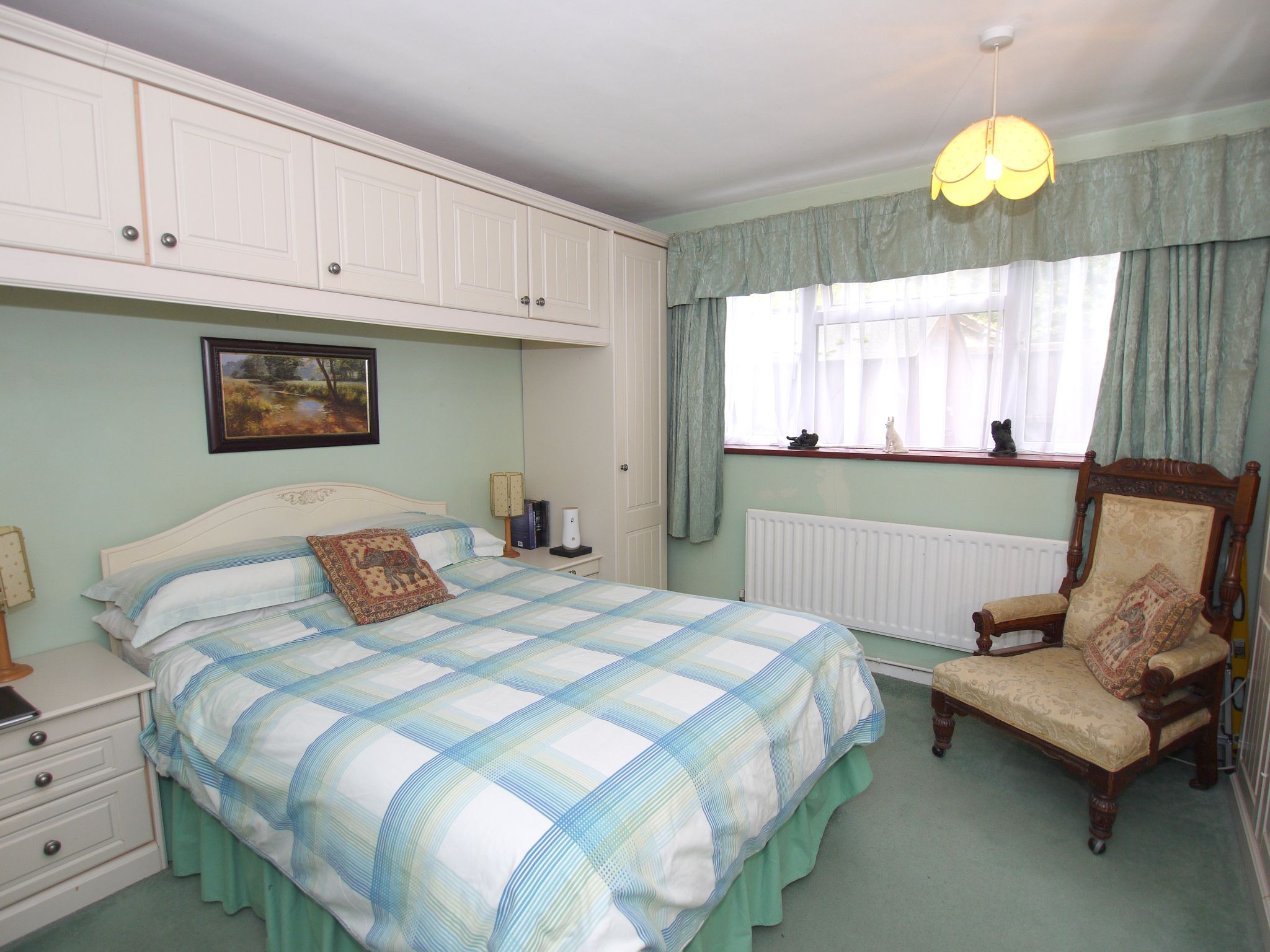 2 bedroom ground floor Sold in Sevenoaks - Photograph 7