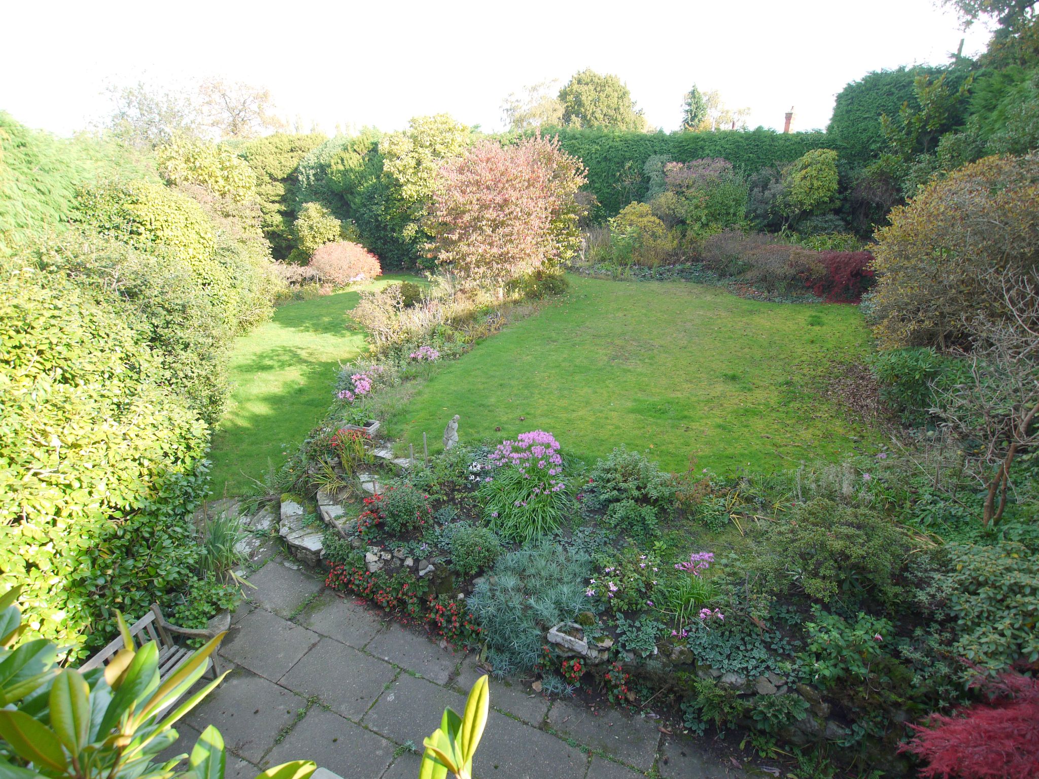 3 bedroom detached house Sold in Sevenoaks - Photograph 8
