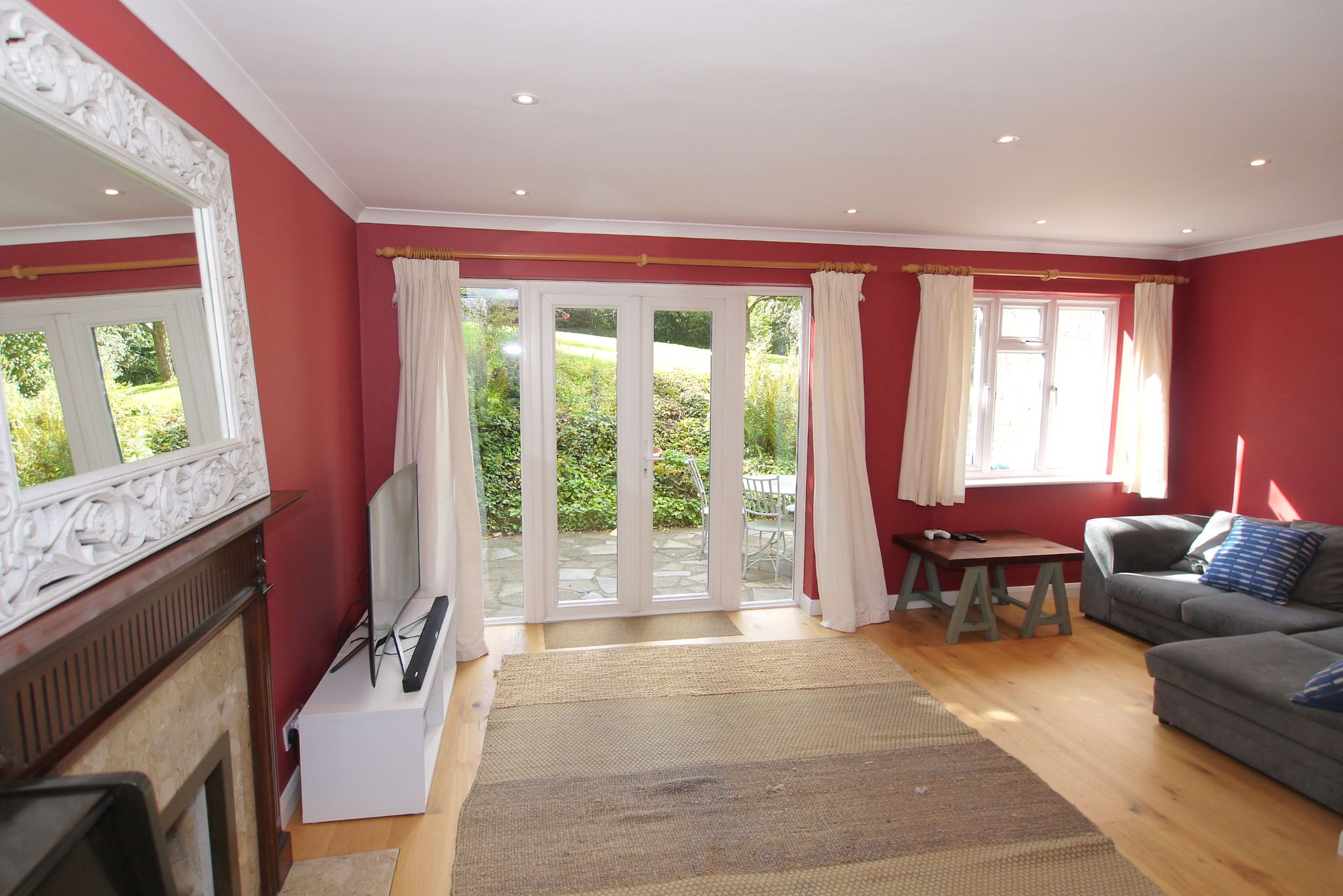5 bedroom detached house Sold in Sevenoaks - Photograph 3