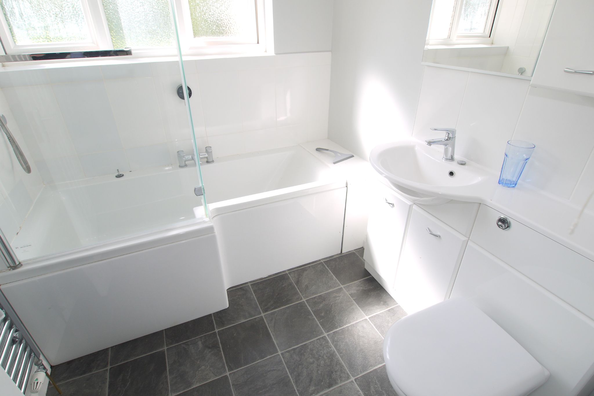 5 bedroom detached house Sold in Sevenoaks - Photograph 12