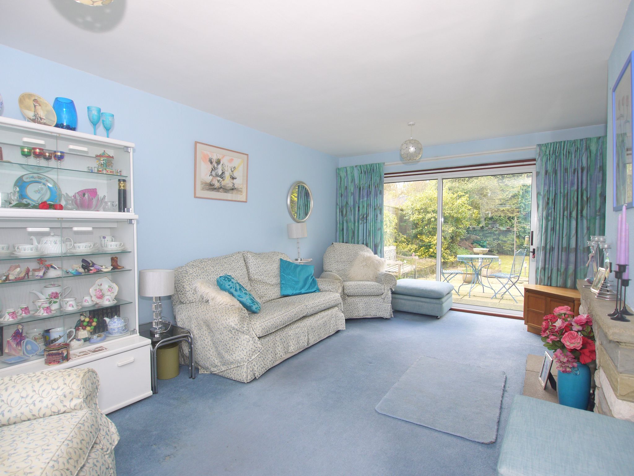 4 bedroom detached house Sold in Sevenoaks - Photograph 3