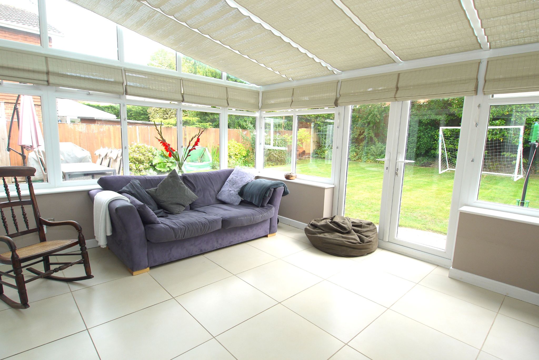 4 bedroom detached house Sold in Sevenoaks - Photograph 4