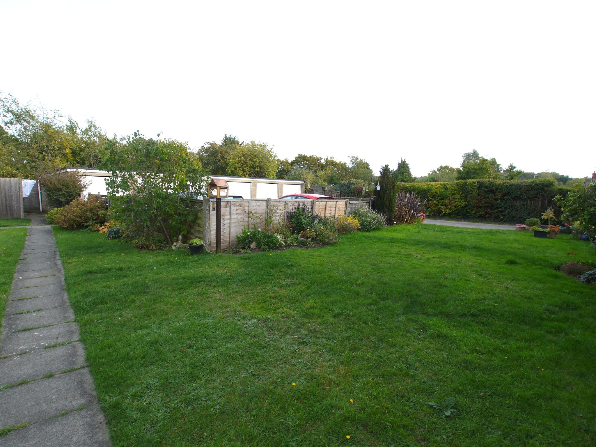 2 bedroom apartment Sold in Sevenoaks - Photograph 9