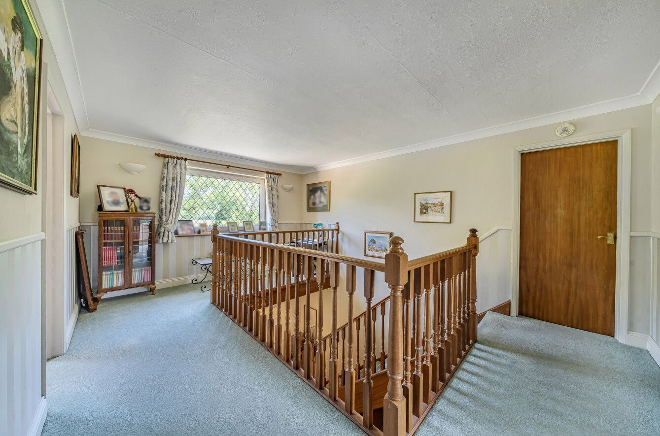 4 bedroom detached house SSTC in Knockholt - Photograph 8
