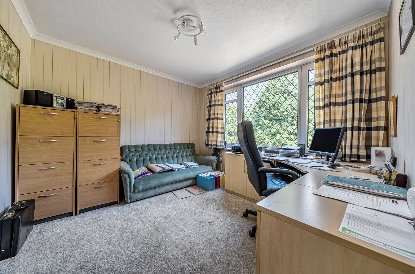 4 bedroom detached house SSTC in Knockholt - Photograph 10