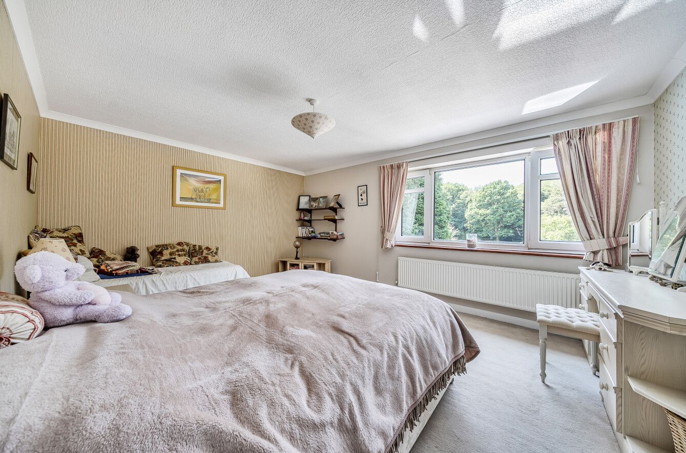 4 bedroom detached house SSTC in Knockholt - Photograph 6