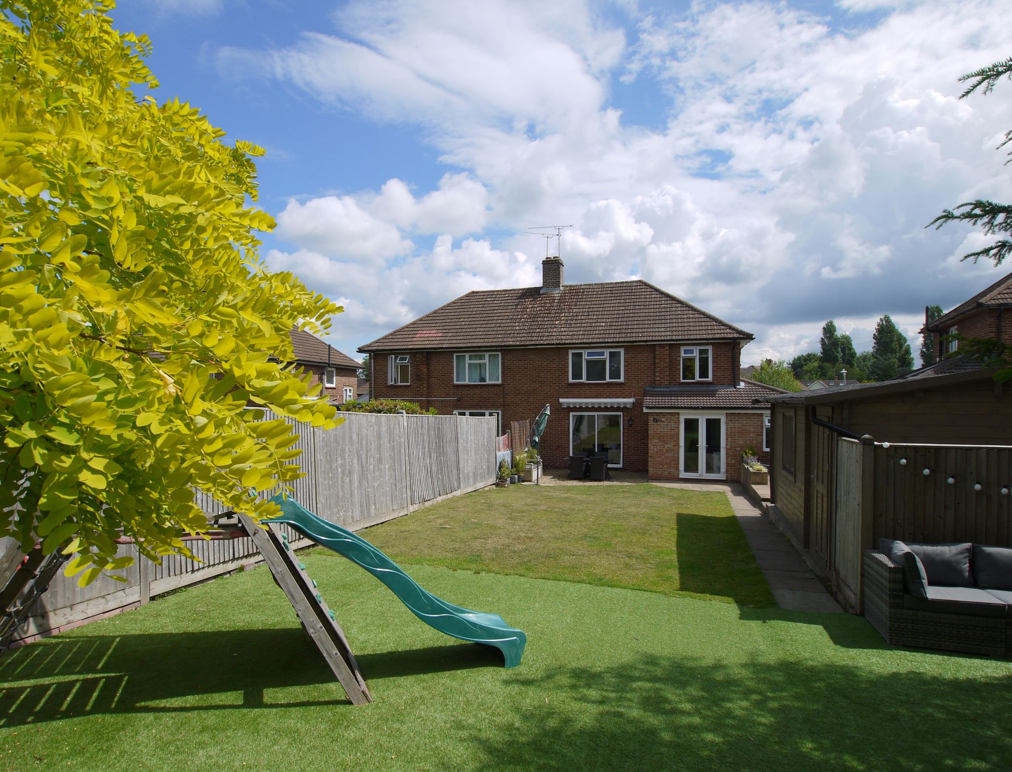 3 bedroom semi-detached house Sold in Sevenoaks - Photograph 15