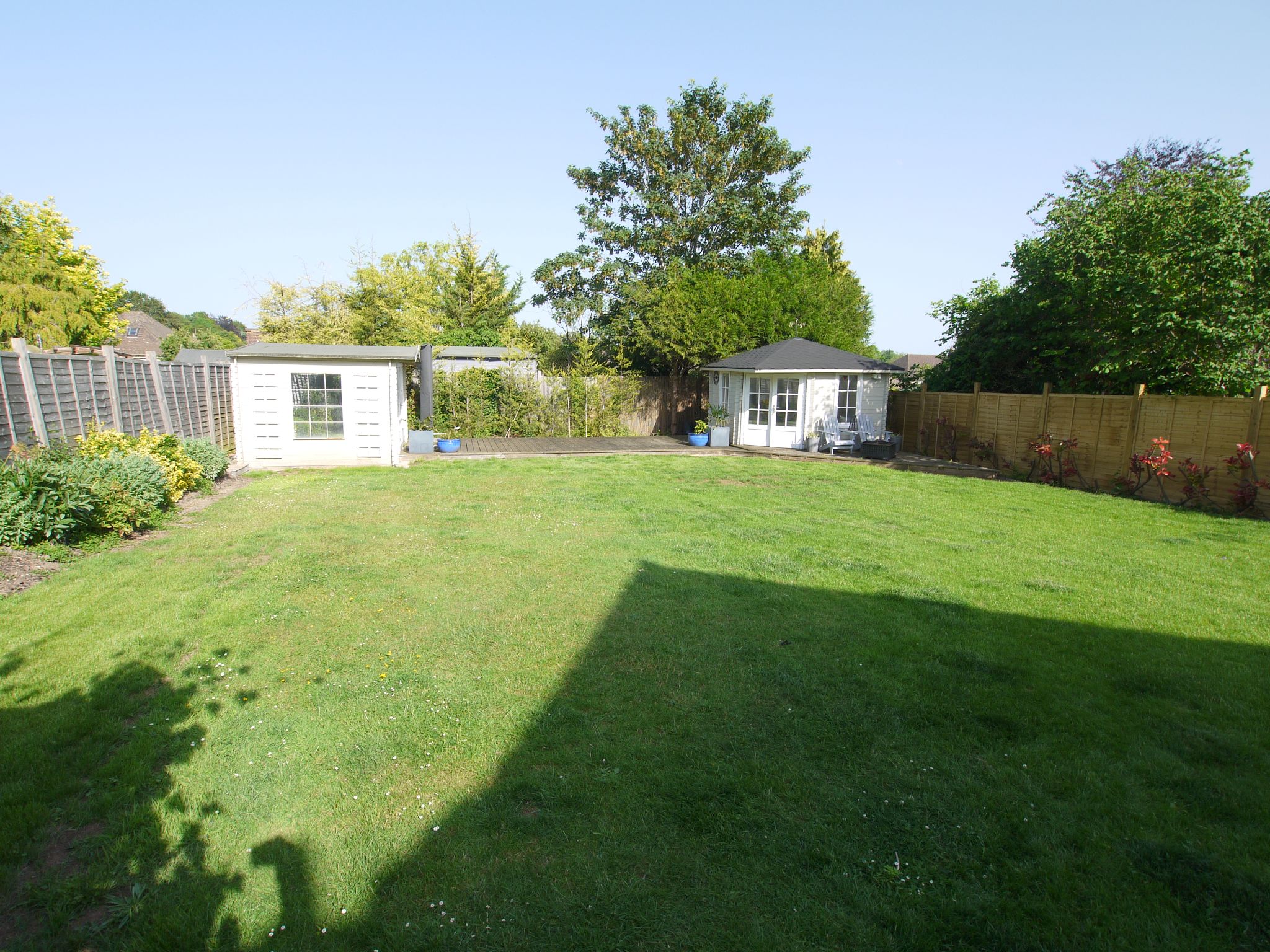 4 bedroom semi-detached house For Sale in Sevenoaks - Photograph 14