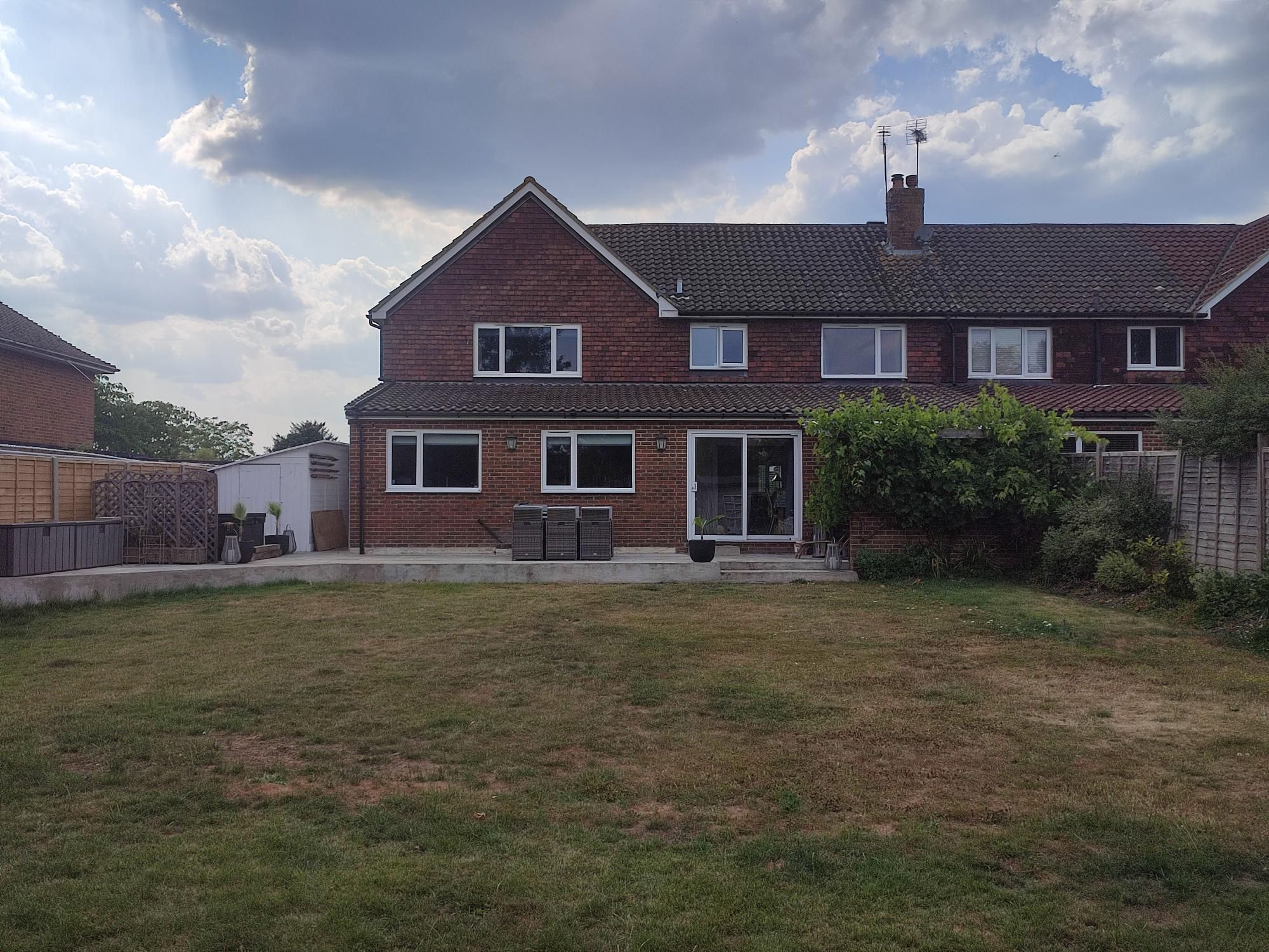 4 bedroom semi-detached house For Sale in Kemsing - Photograph 15