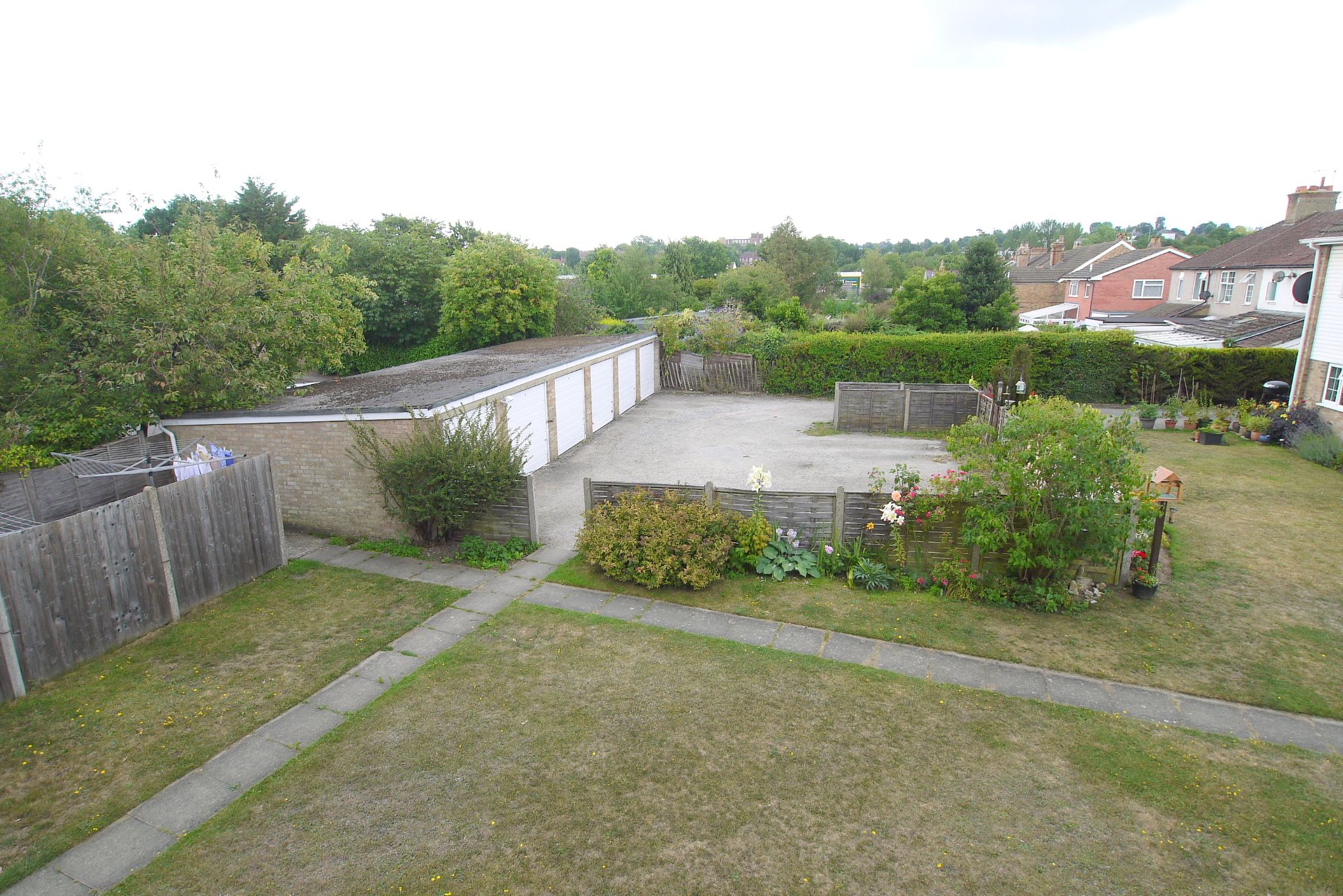 2 bedroom maisonette Sold in Sevenoaks - Photograph 7