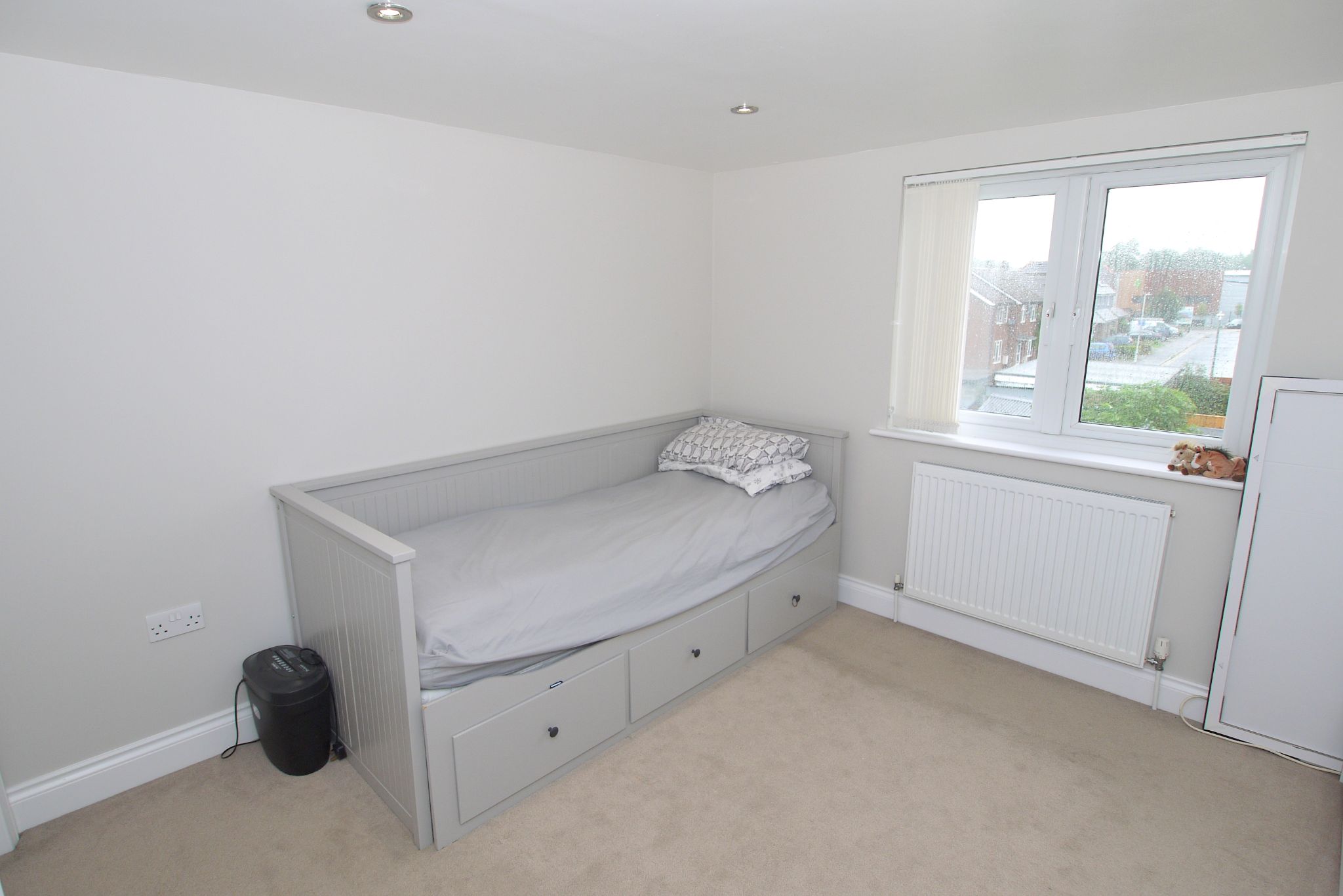 3 bedroom mid terraced house Sold in Sevenoaks - Photograph 7