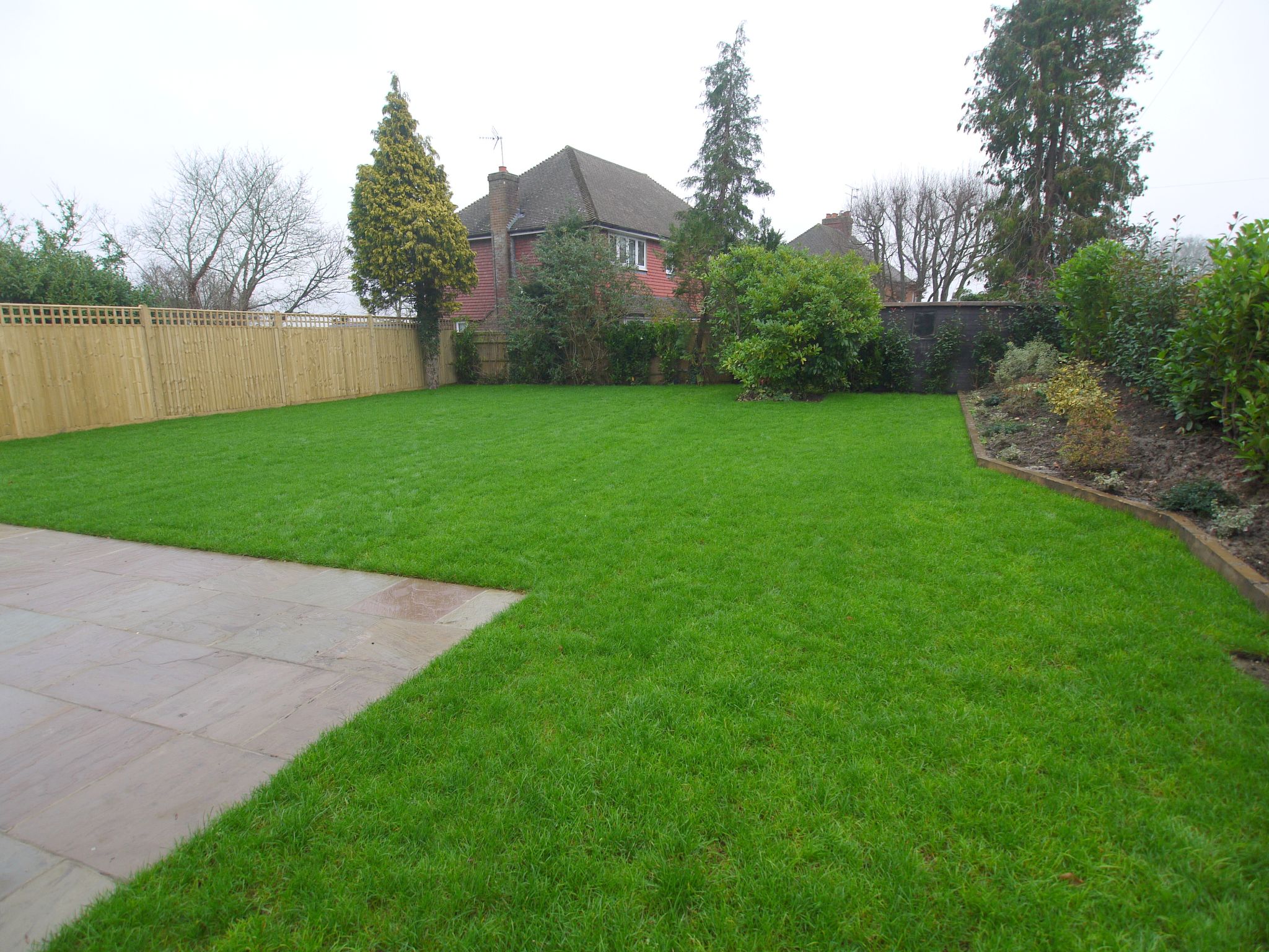 3 bedroom detached bungalow Sold in Sevenoaks - Photograph 10