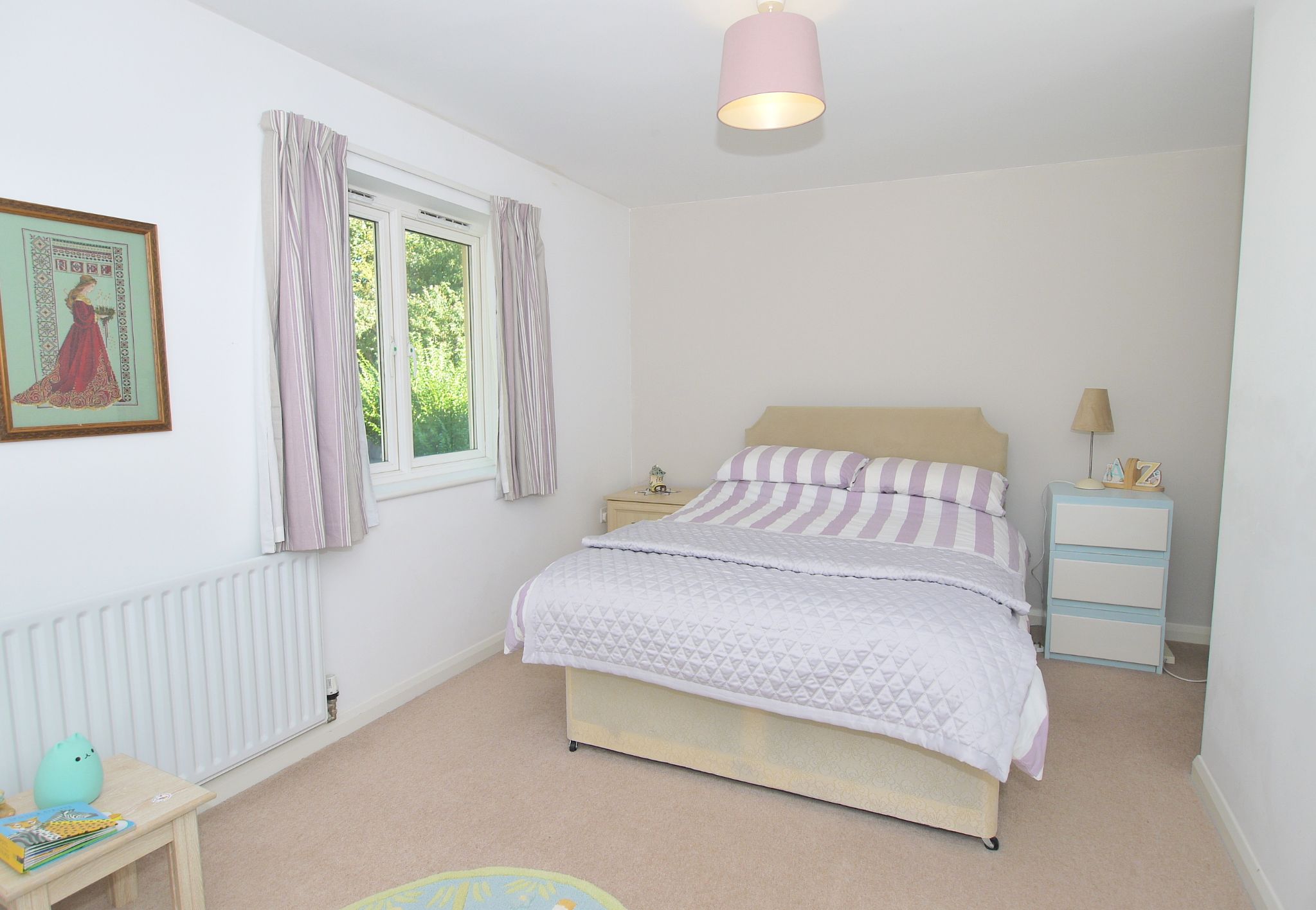 2 bedroom end terraced house Sold in Sevenoaks - Photograph 10
