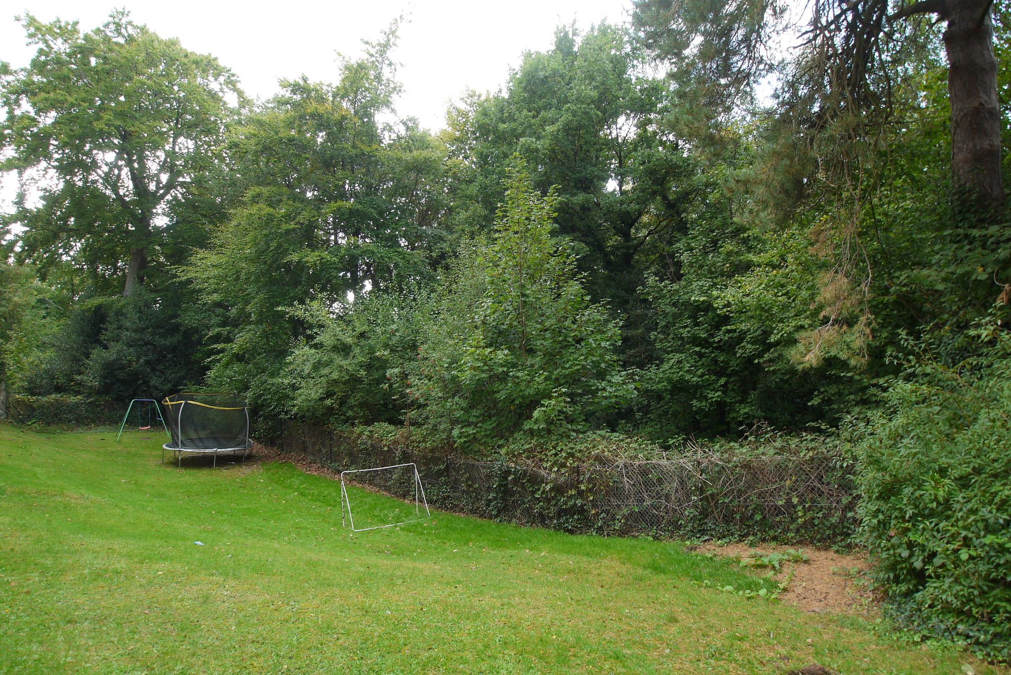 3 bedroom apartment Sold in Sevenoaks - Photograph 9