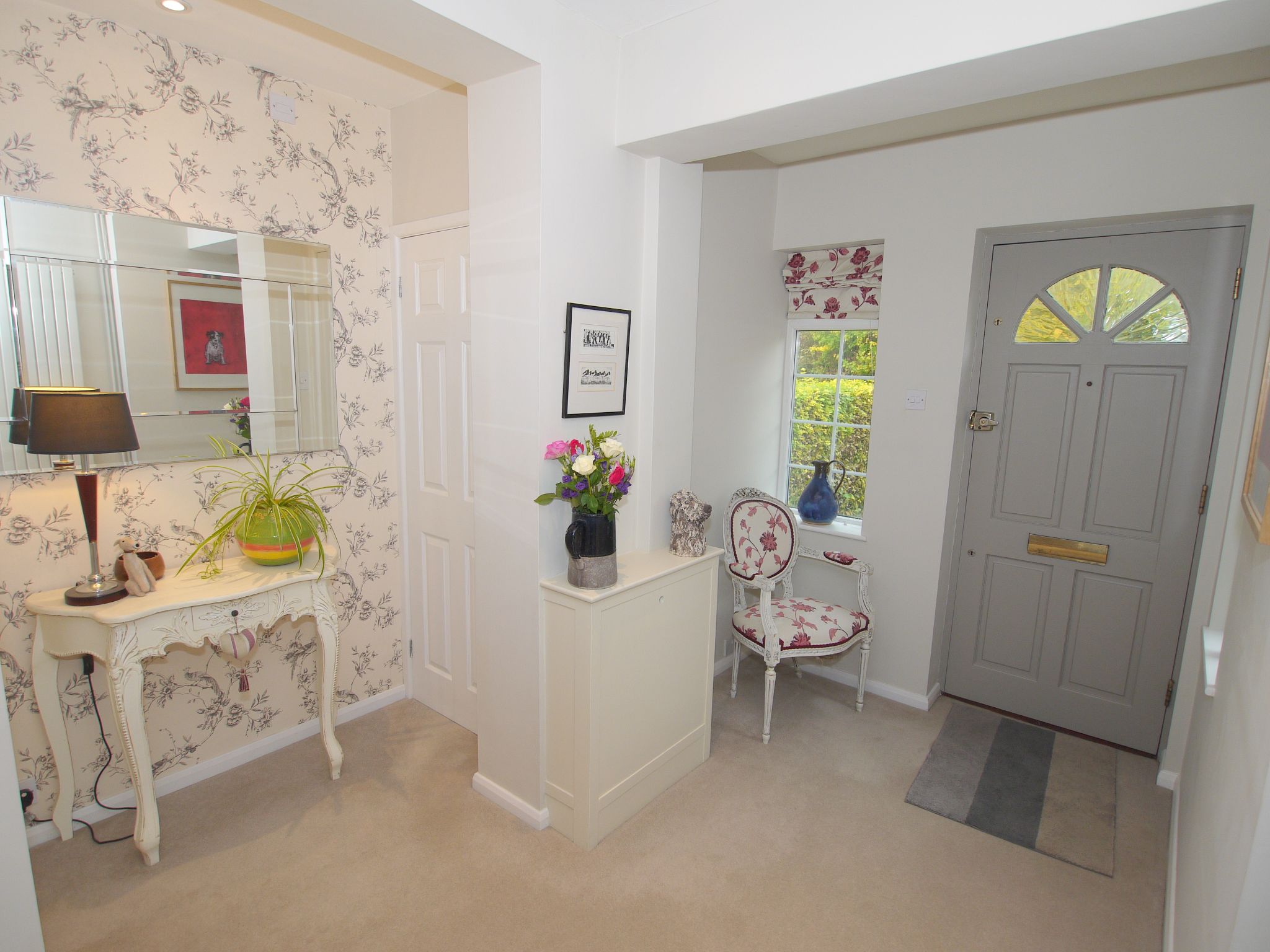 3 bedroom semi-detached house Sold in Sevenoaks - Photograph 6