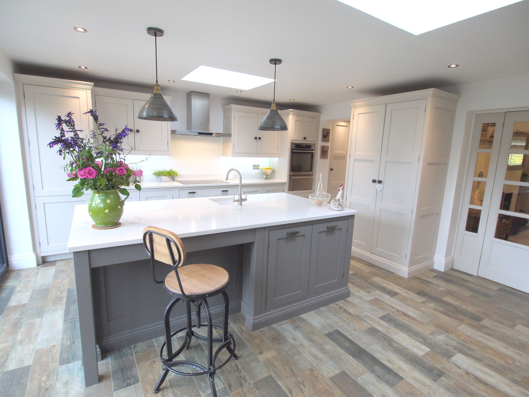 3 bedroom semi-detached house Sold in Sevenoaks - Photograph 3