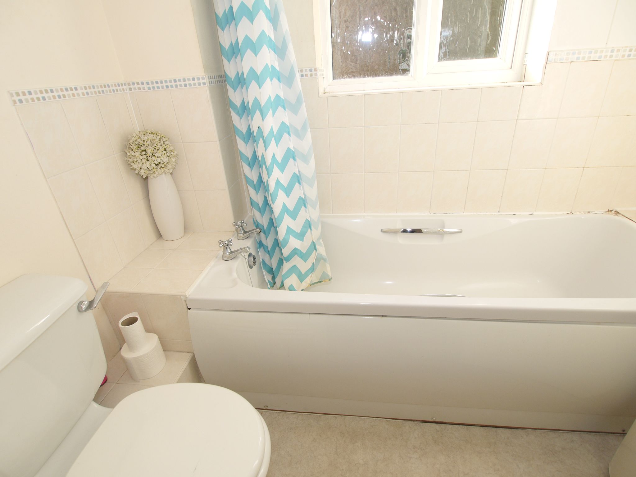 1 bedroom flat Sold in Sevenoaks - Photograph 5