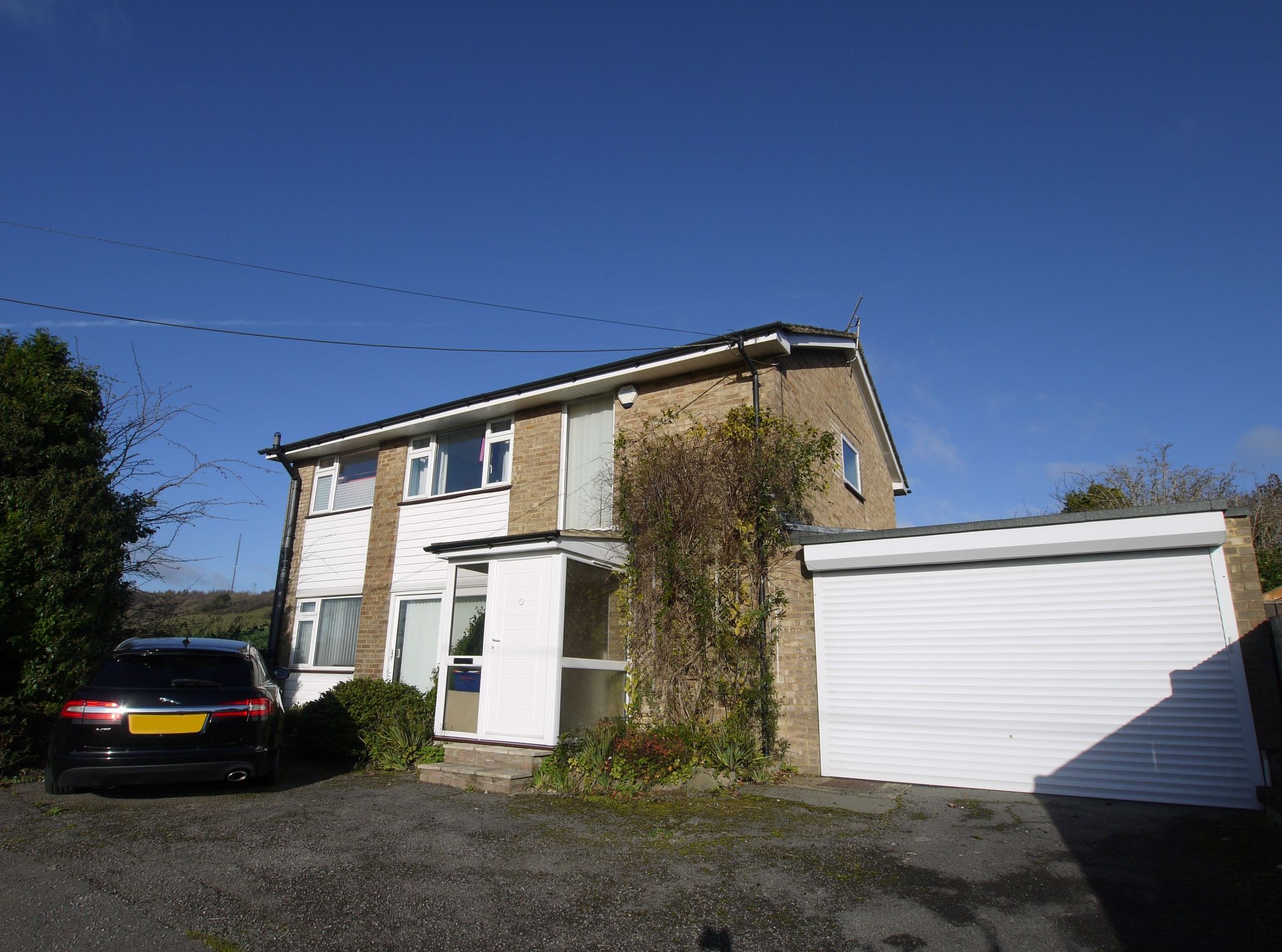 4 bedroom detached house Sold in Sevenoaks - Photograph 1