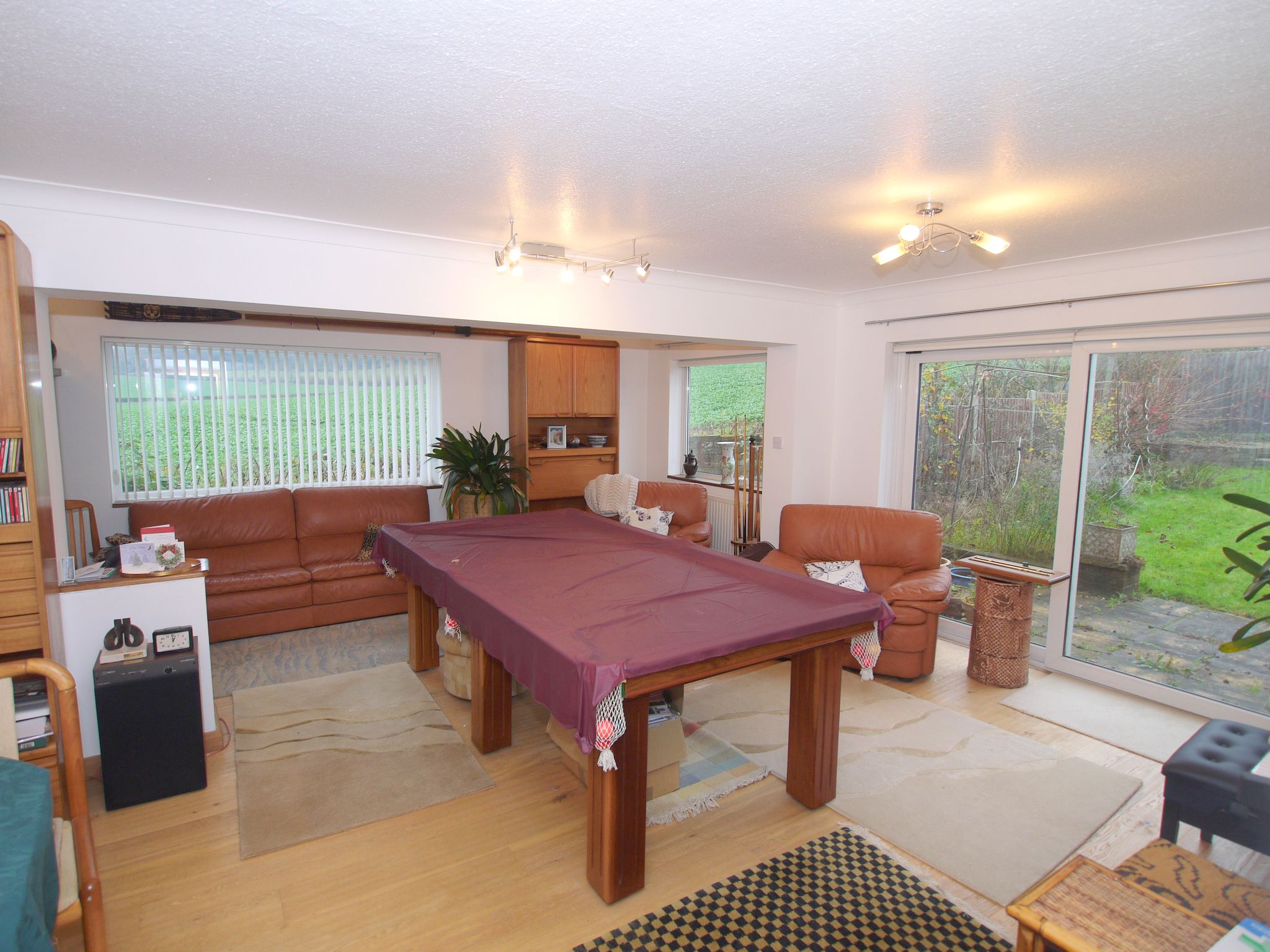 4 bedroom detached house Sold in Sevenoaks - Photograph 2