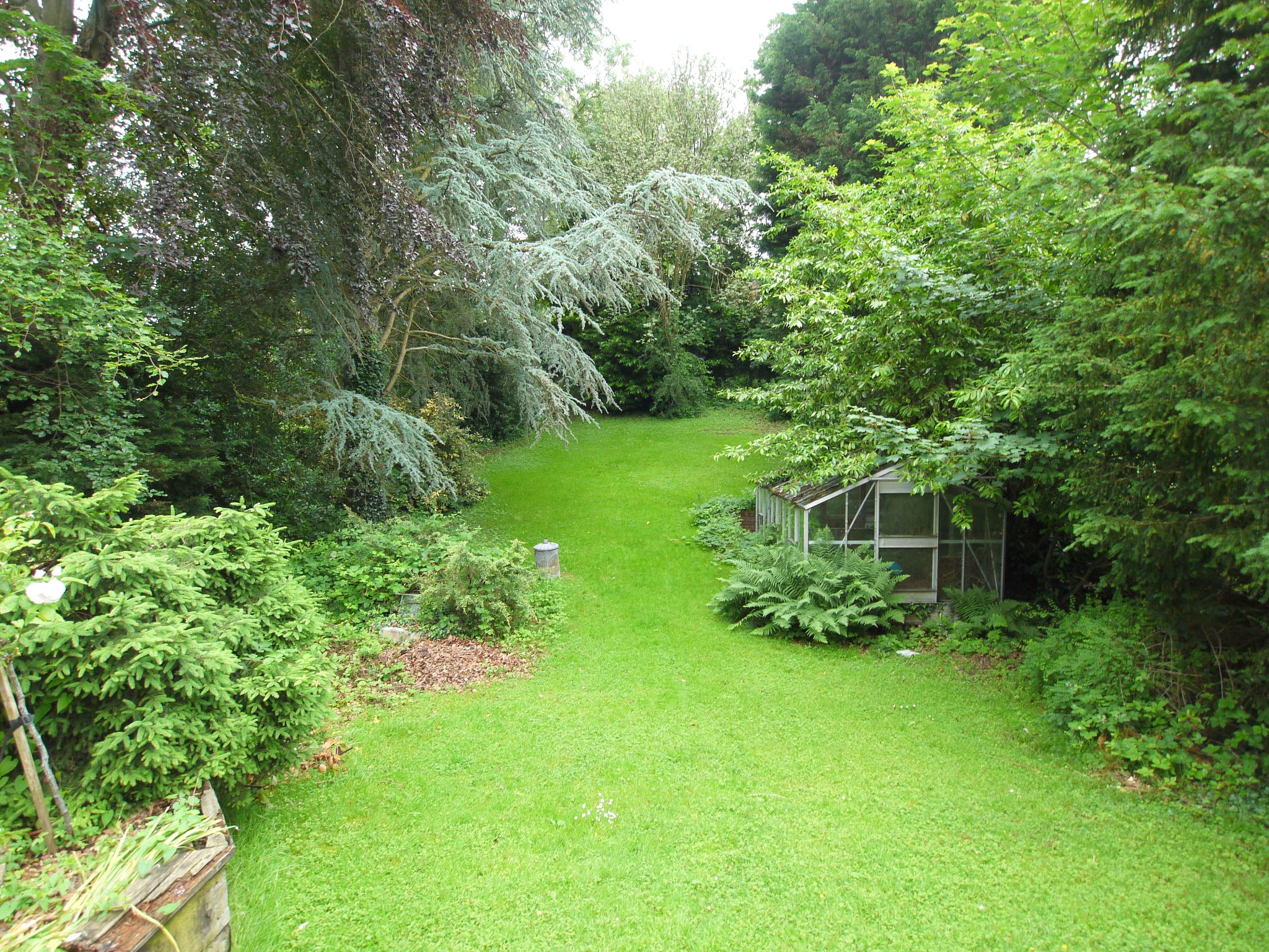 4 bedroom detached house Sold in Sevenoaks - Photograph 10