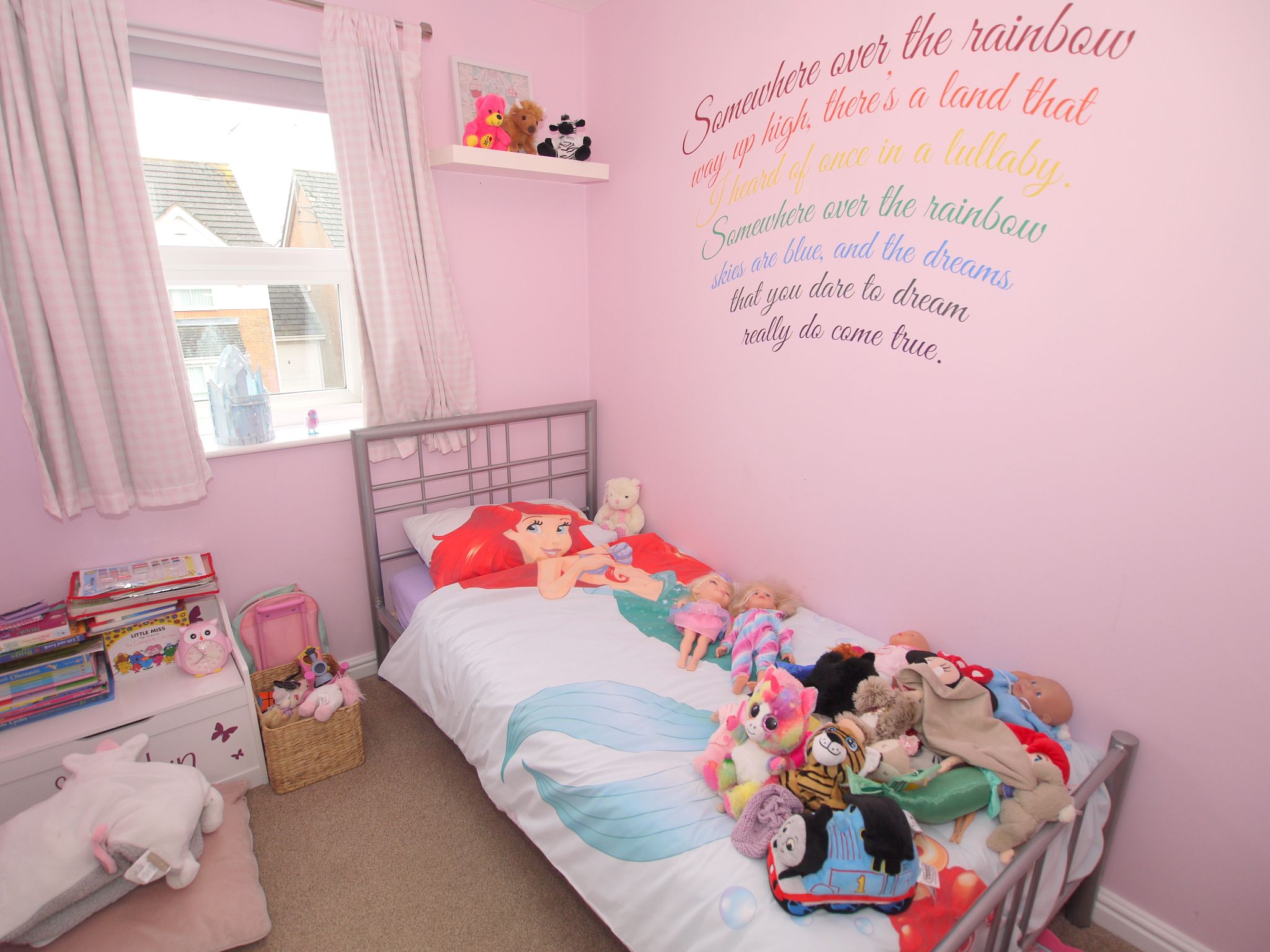 4 bedroom end terraced house Sold in Sevenoaks - Photograph 7