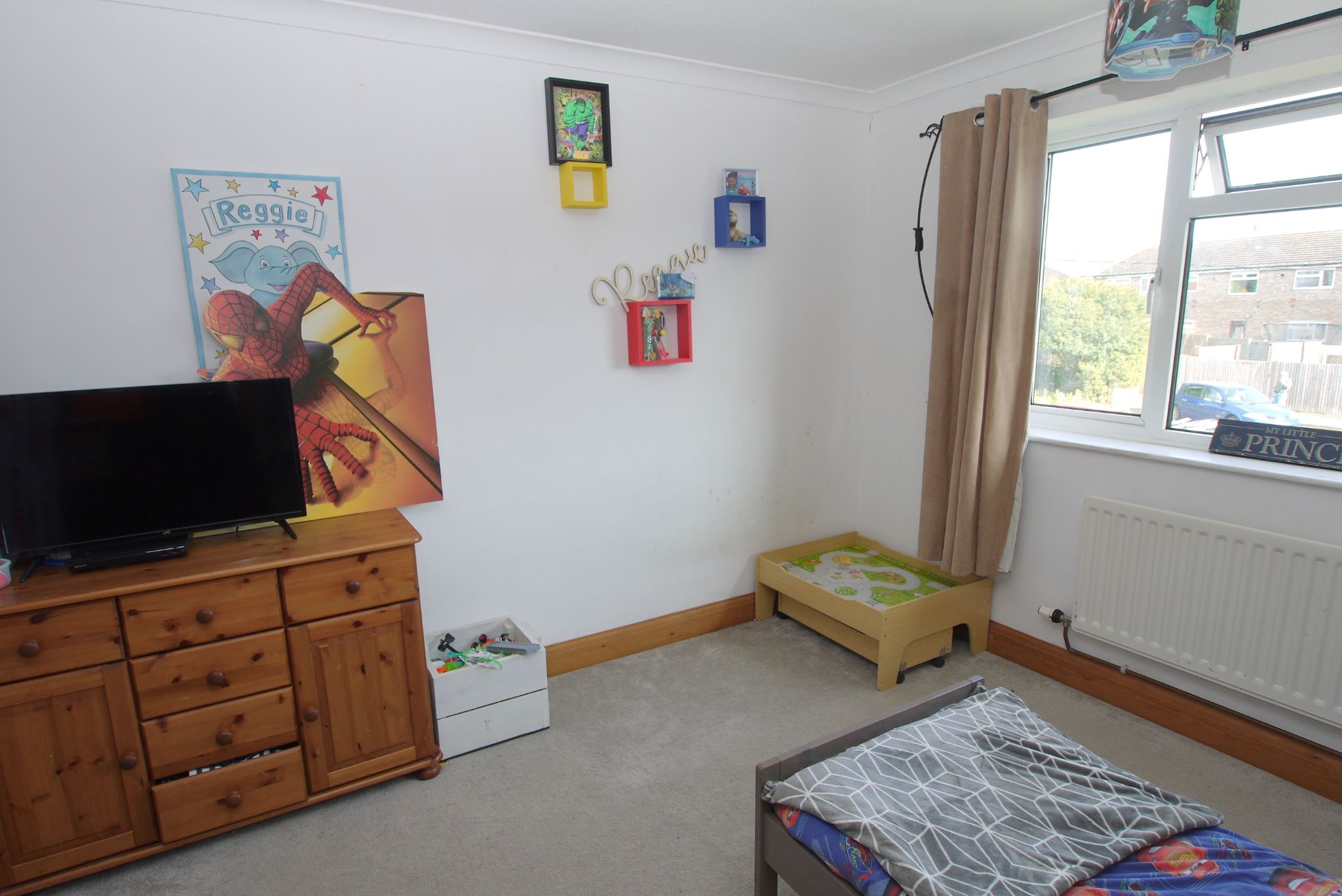 3 bedroom mid terraced house Sold in Sevenoaks - Photograph 5