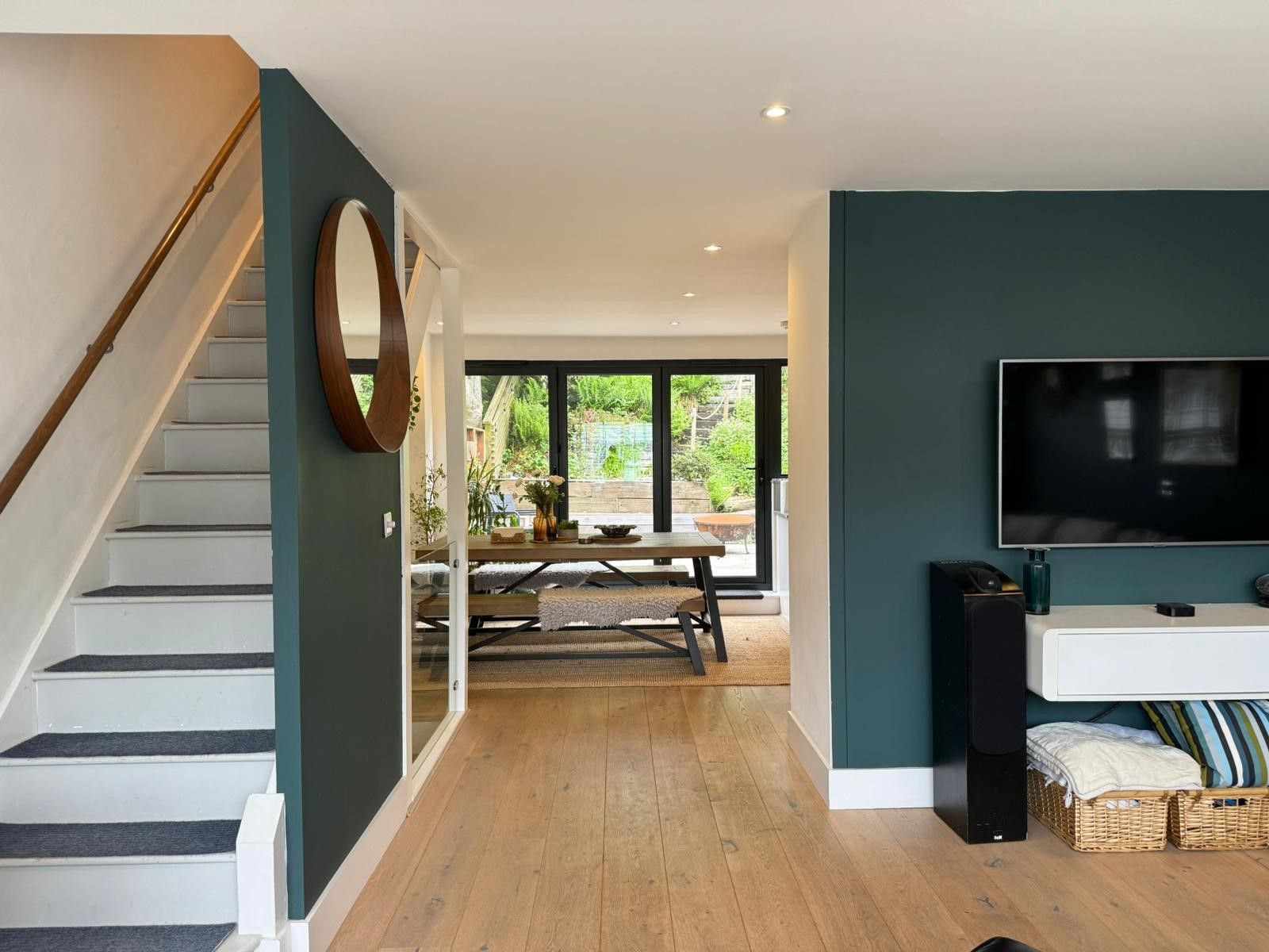 4 bedroom mid terraced house Sold in Sevenoaks - Photograph 13