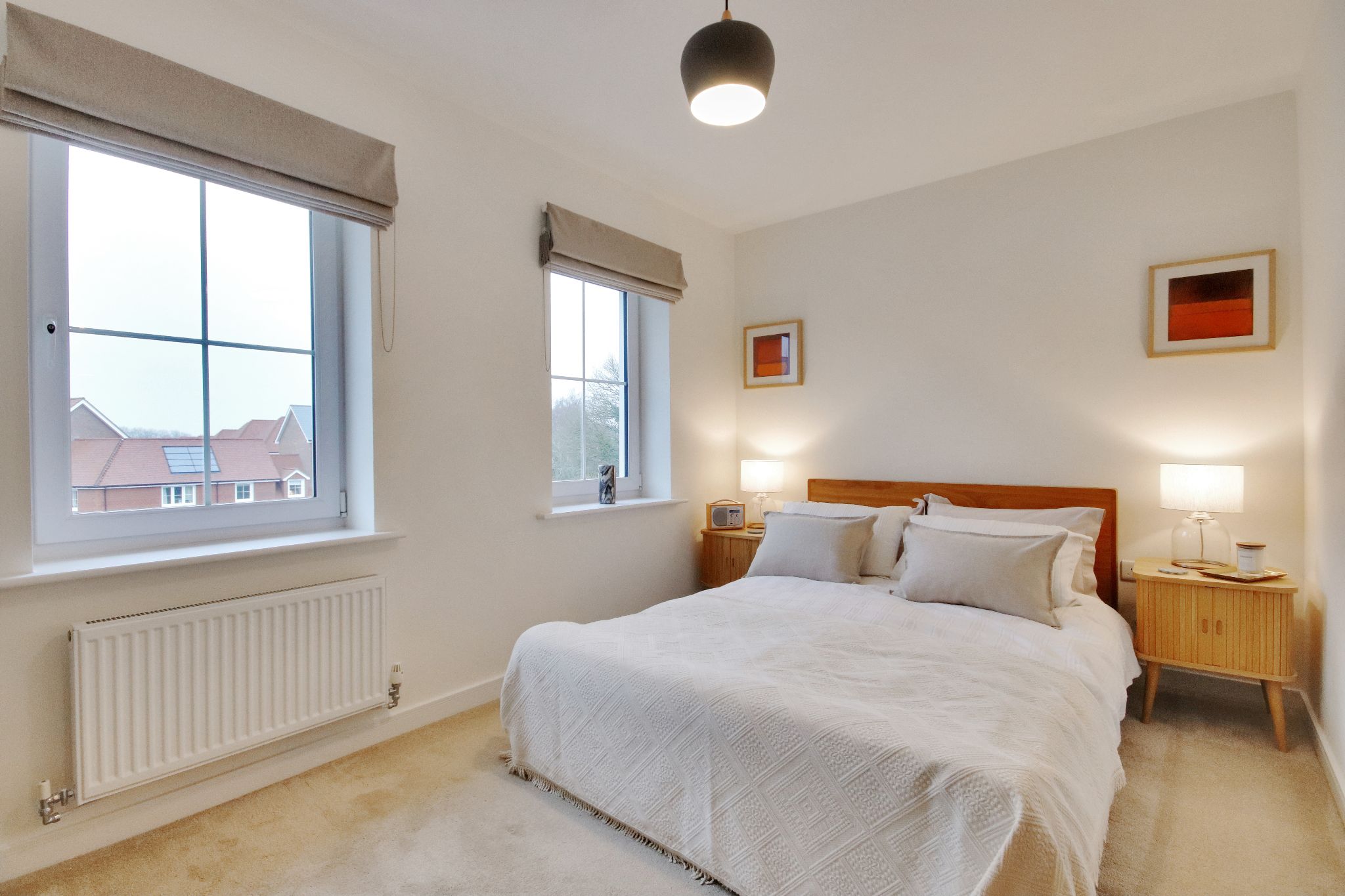 3 bedroom mid terraced house Sold in Sevenoaks - Photograph 8