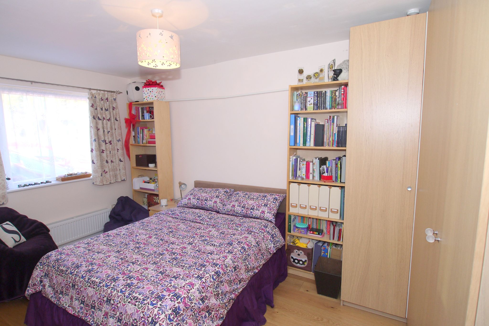 4 bedroom detached bungalow Sold in Sevenoaks - Photograph 7