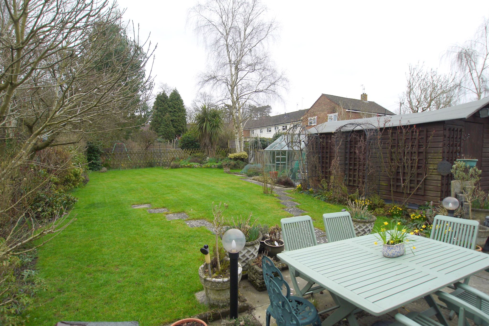 3 bedroom semi-detached house Sold in Tonbridge - Photograph 9