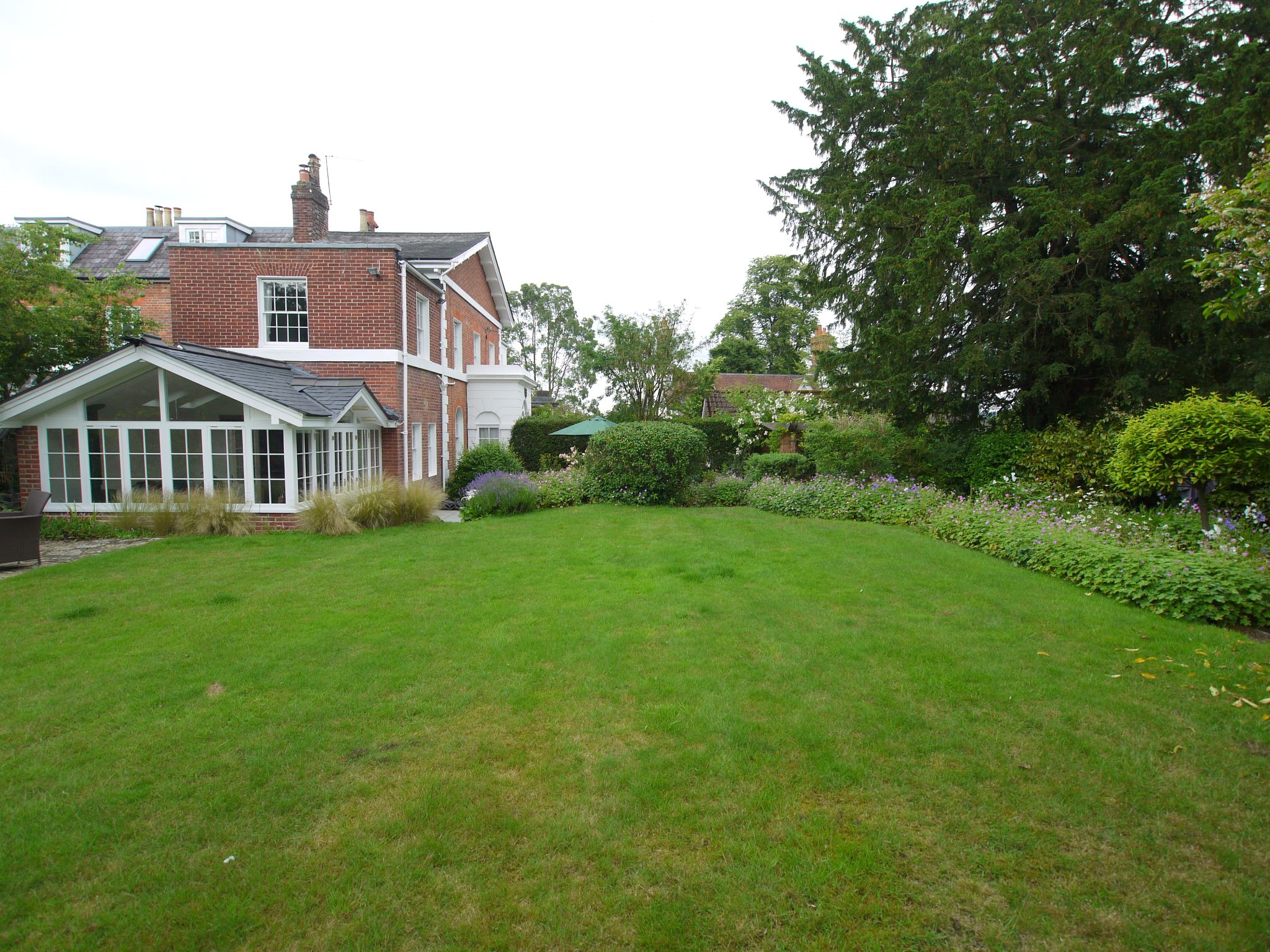 4 bedroom detached house Sold in Sevenoaks - Photograph 22