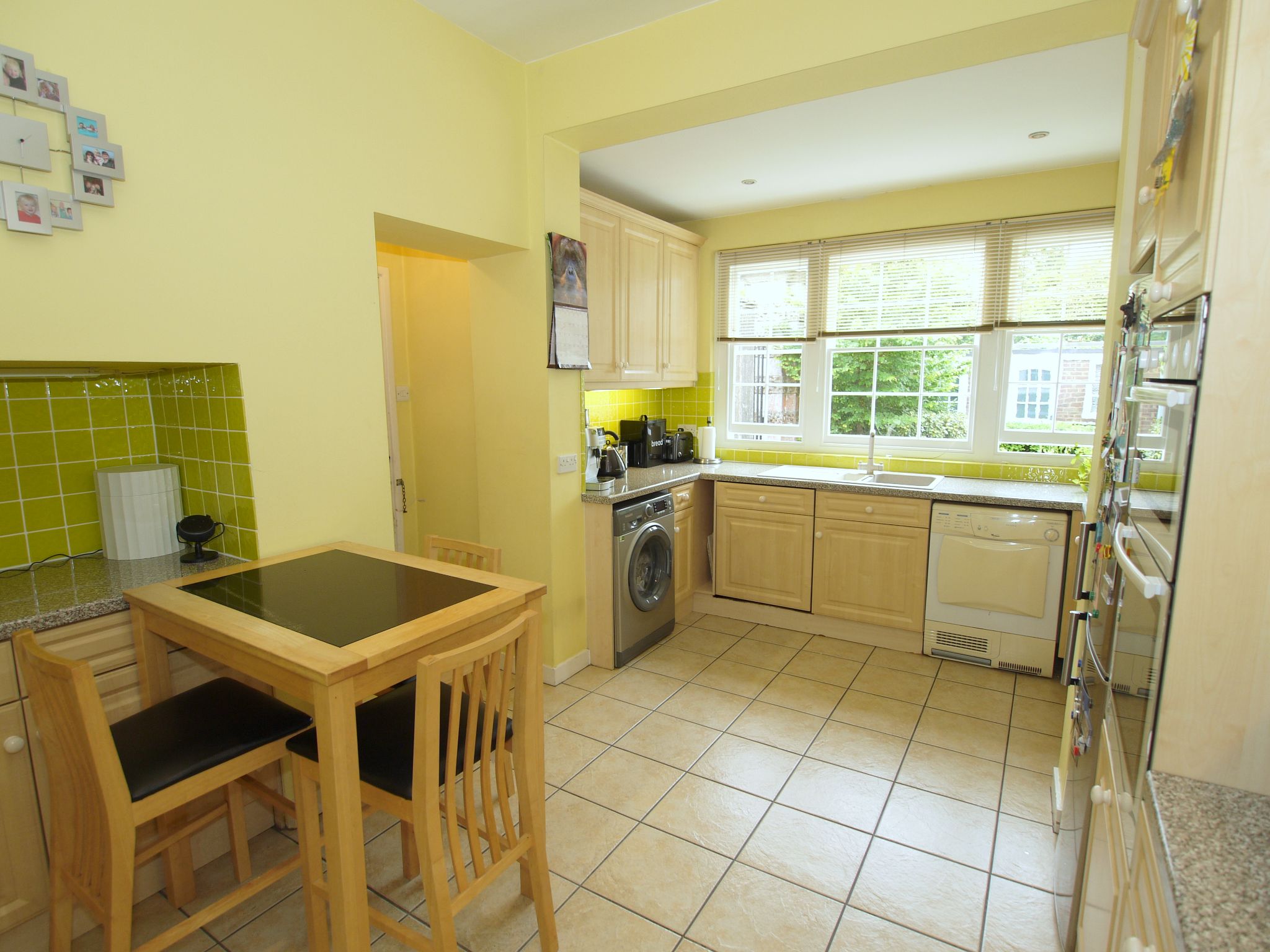 4 bedroom detached house Sold in Sevenoaks - Photograph 15
