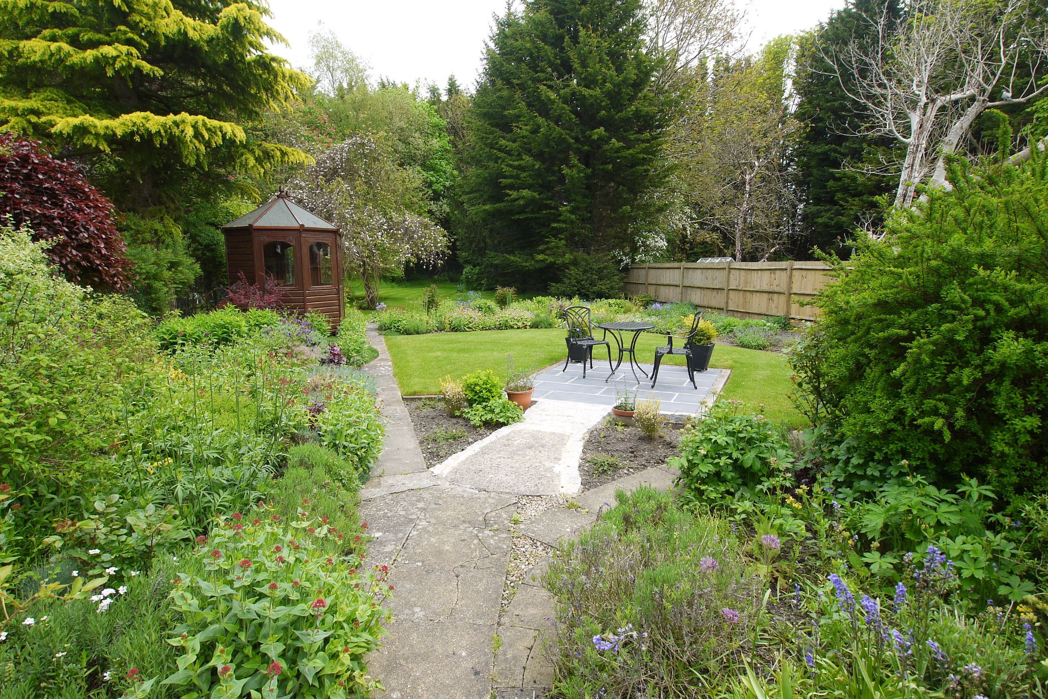 5 bedroom detached house Sold in Sevenoaks - Photograph 6
