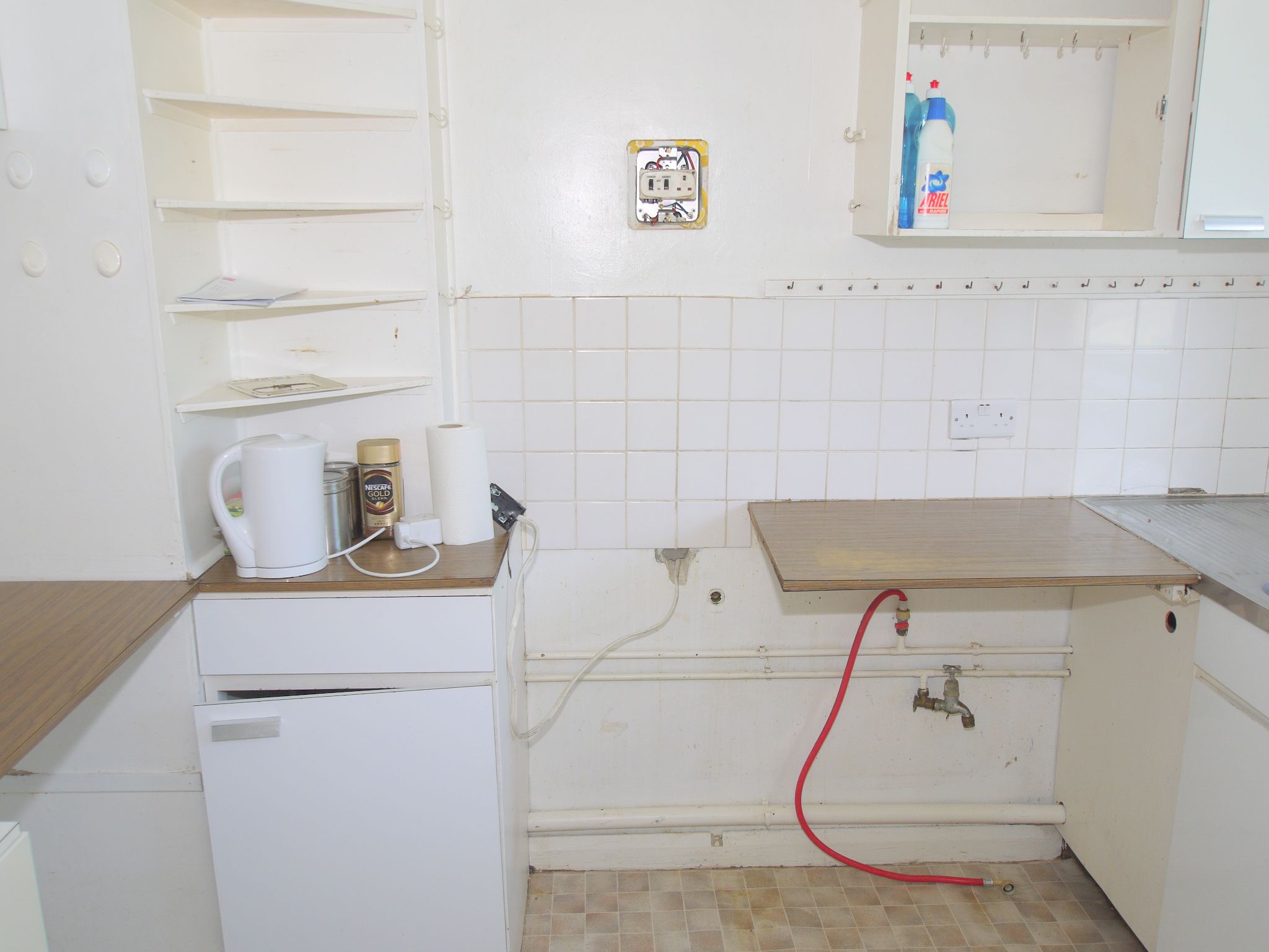 3 bedroom mid terraced house Sold in Sevenoaks - Photograph 6
