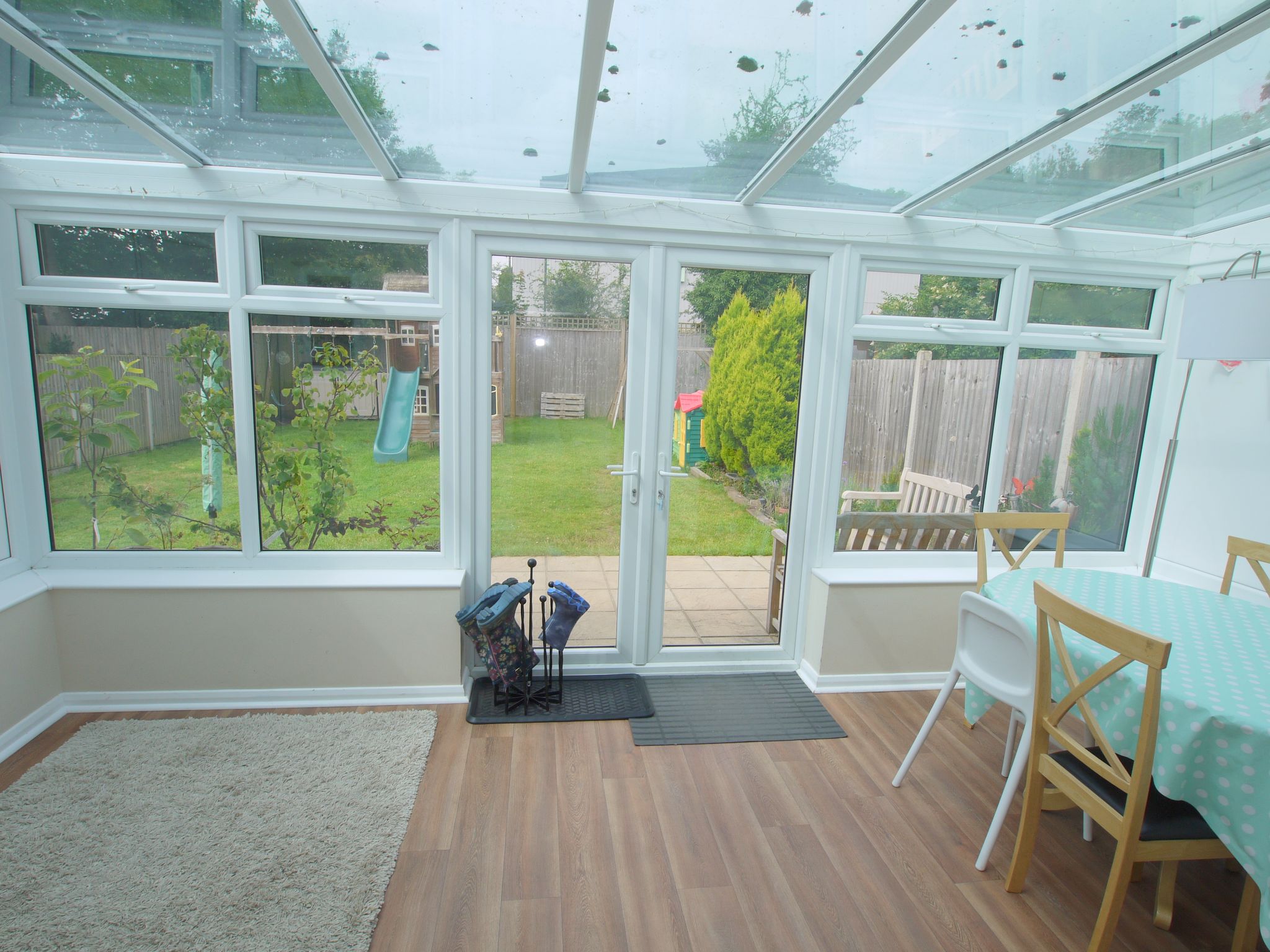 3 bedroom semi-detached house Sold in Sevenoaks - Photograph 9