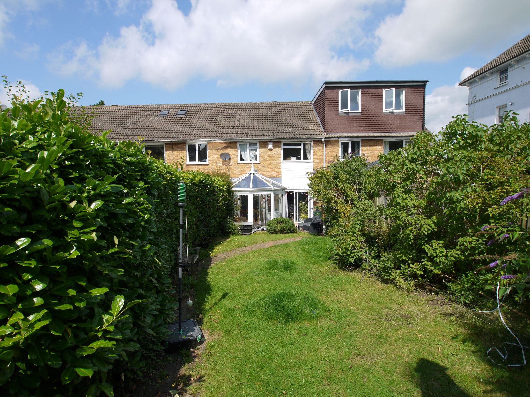3 bedroom mid terraced house Sold in Sevenoaks - Photograph 12