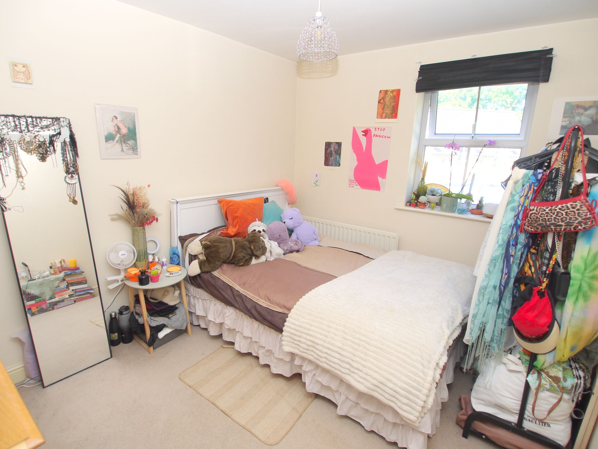 2 bedroom apartment For Sale in Sevenoaks - Photograph 5