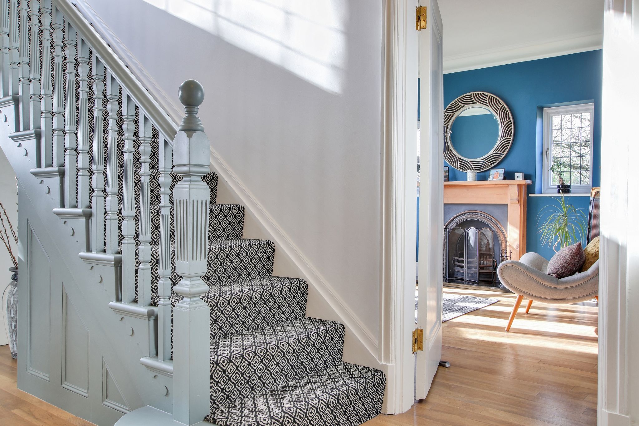 5 bedroom detached house Sold in Tonbridge - Photograph 5