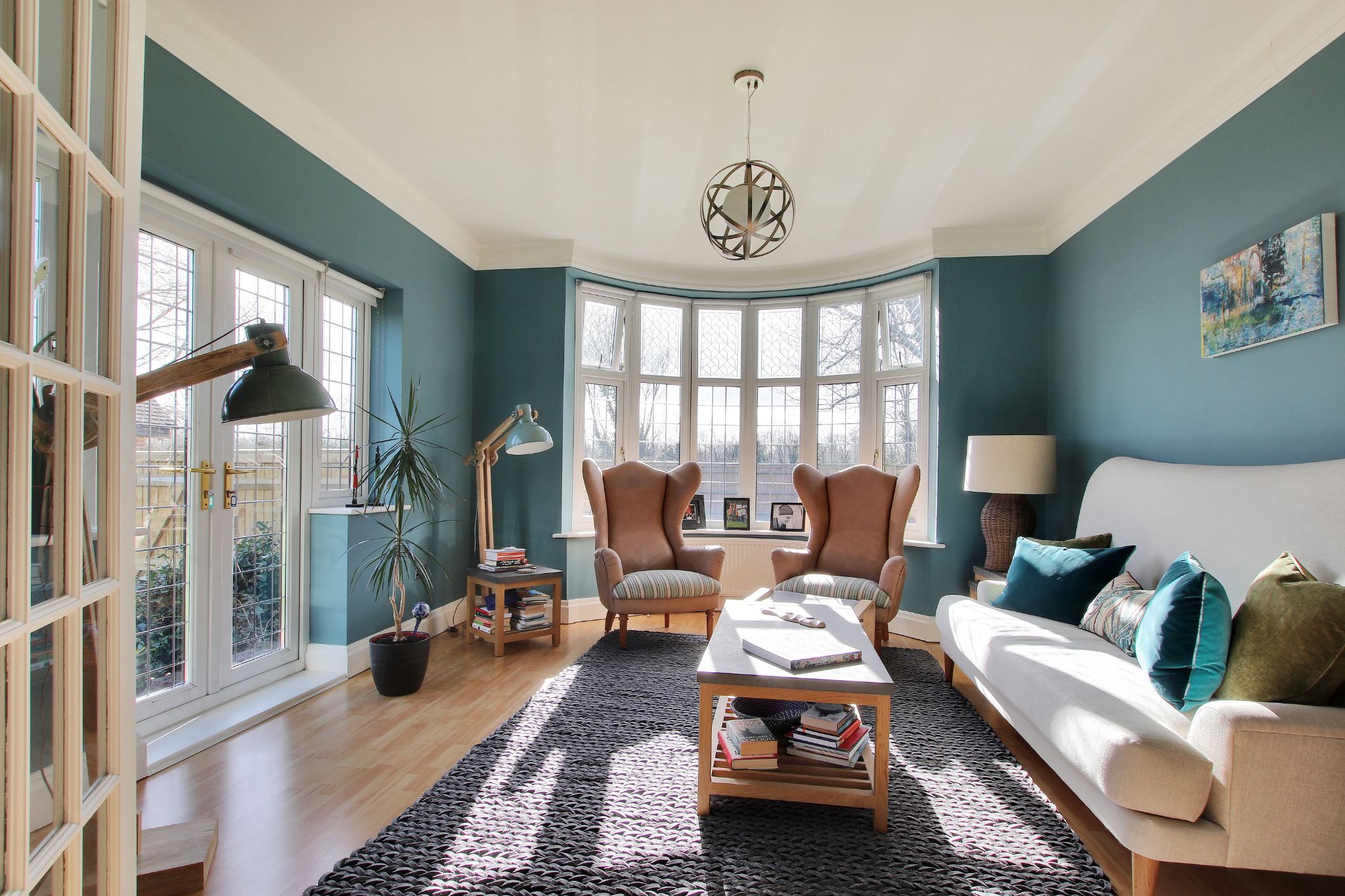 5 bedroom detached house Sold in Tonbridge - Photograph 11
