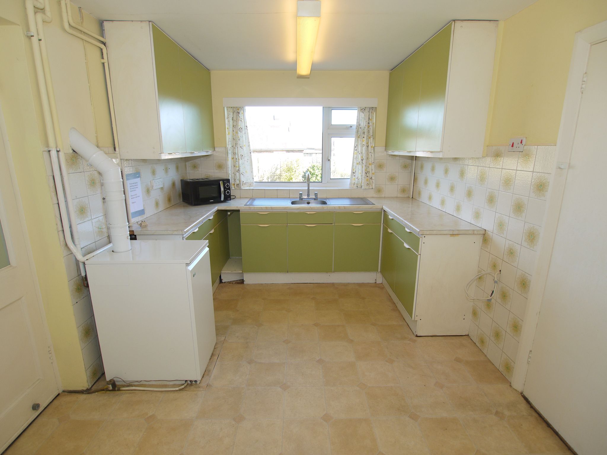 4 bedroom detached house Sold in Sevenoaks - Photograph 5