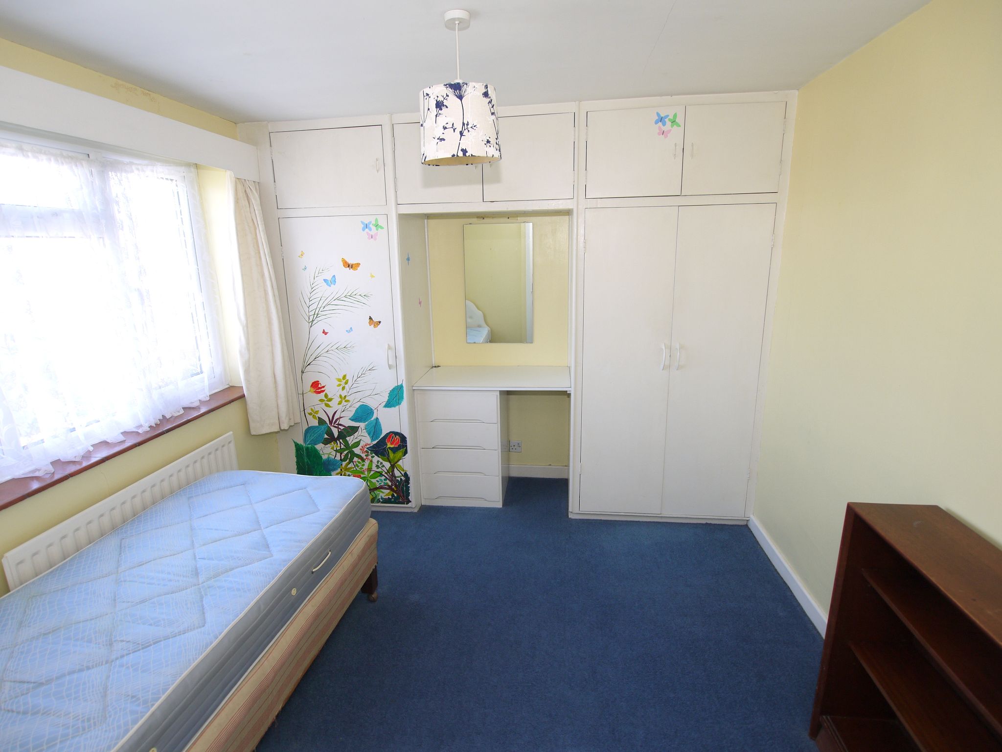 4 bedroom detached house Sold in Sevenoaks - Photograph 15